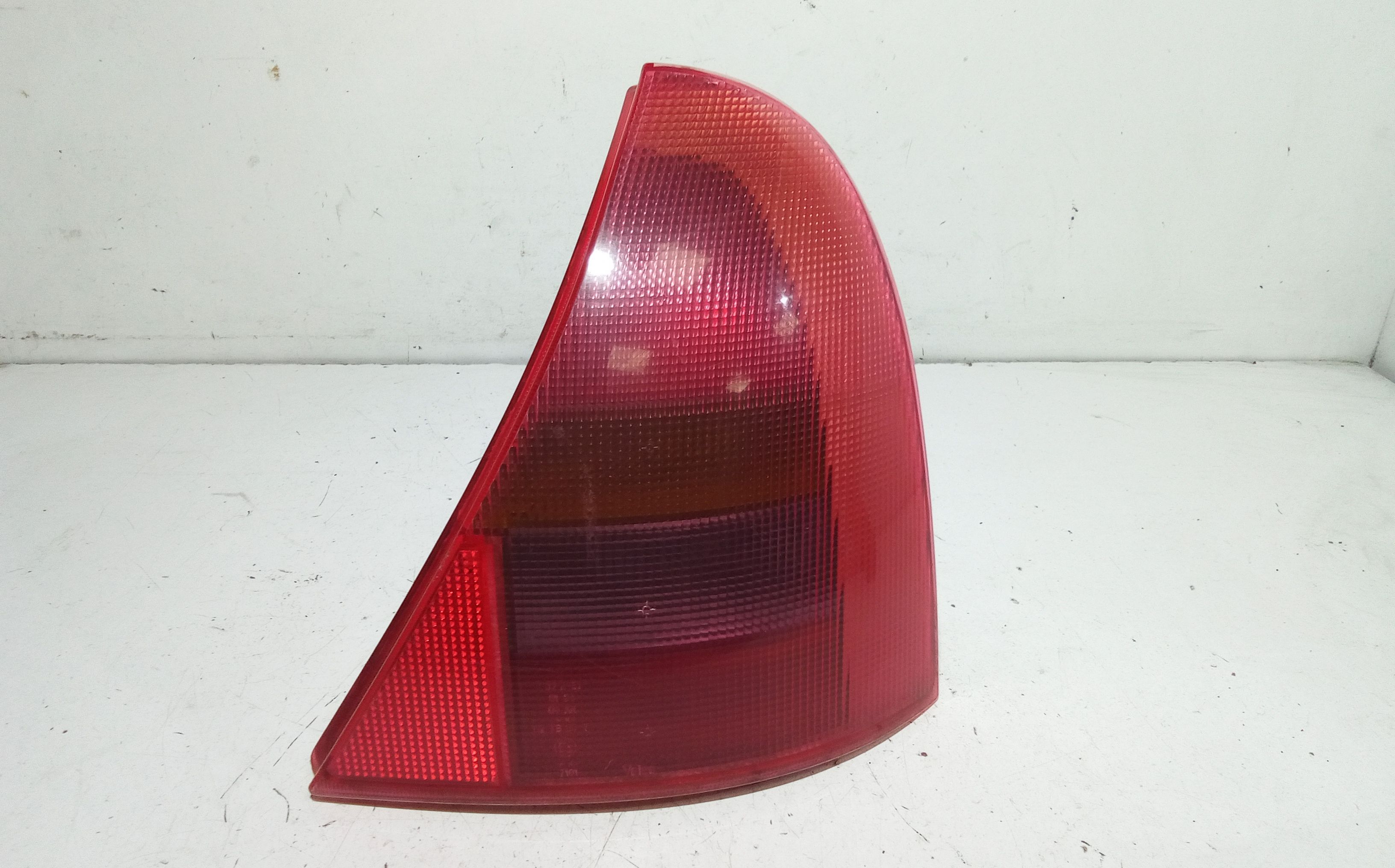 Fanale Post. Destro 7700410518 Usato