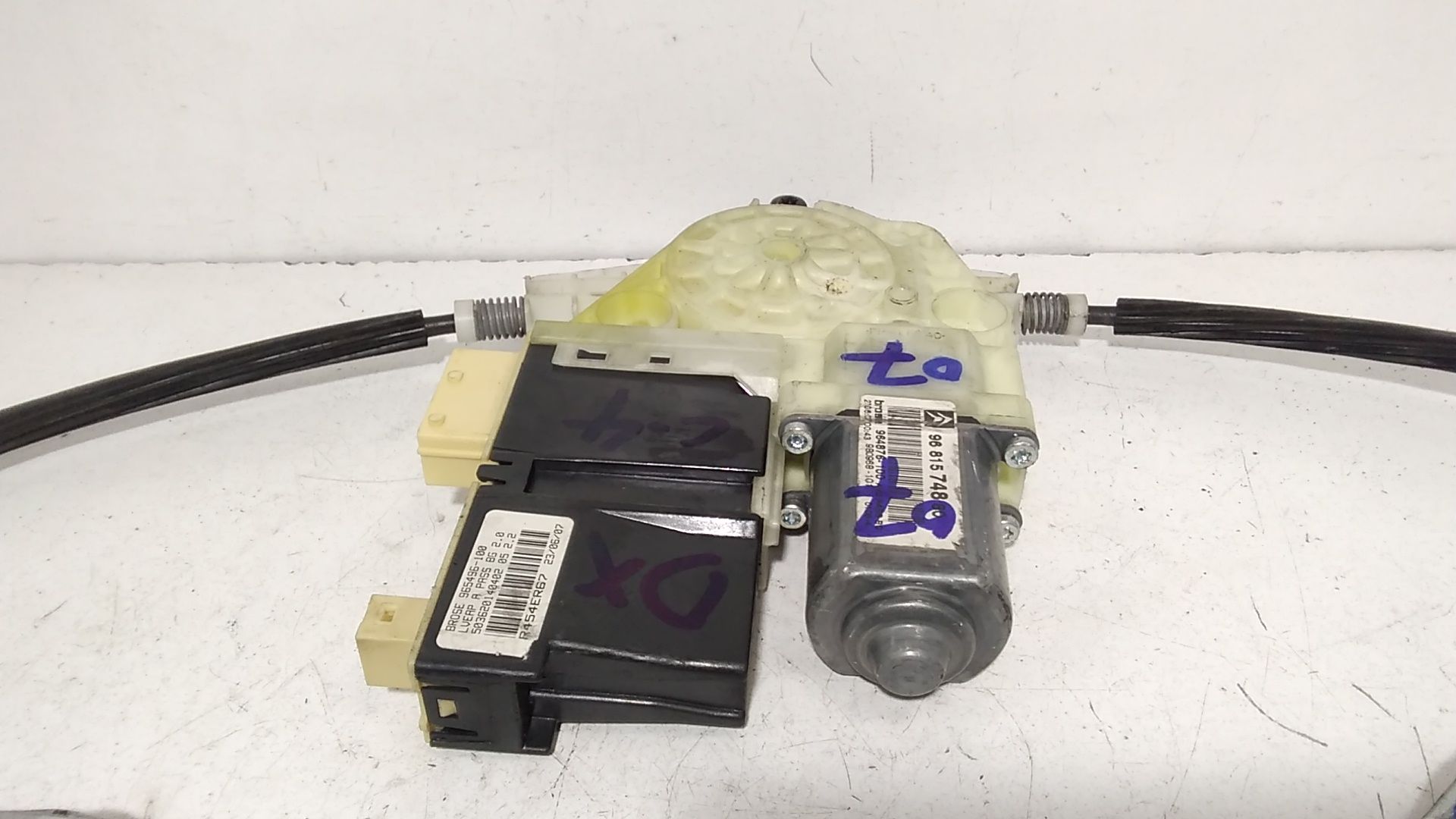 Alzacristallo Porta Ant. Destro Usato