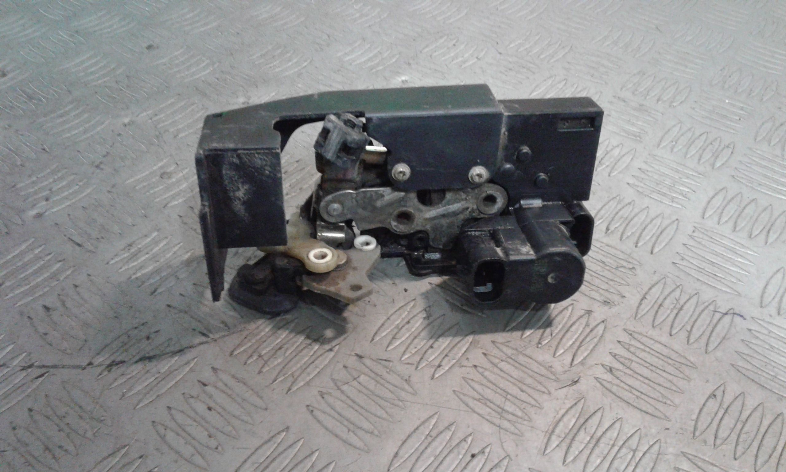 Serratura Porta Post. Destro Usato