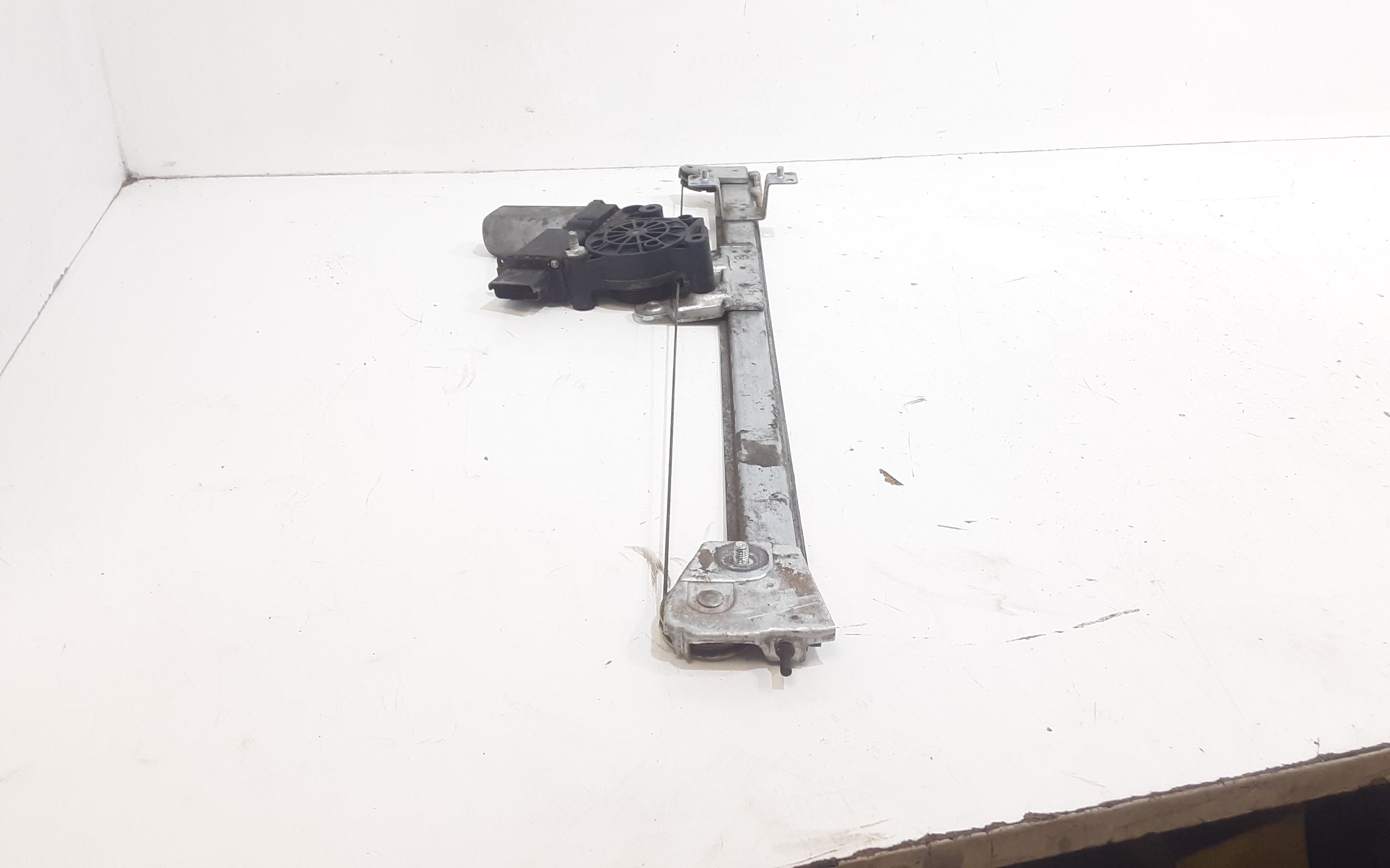 Alzacristallo Porta Ant. Destro 46434348 Usato