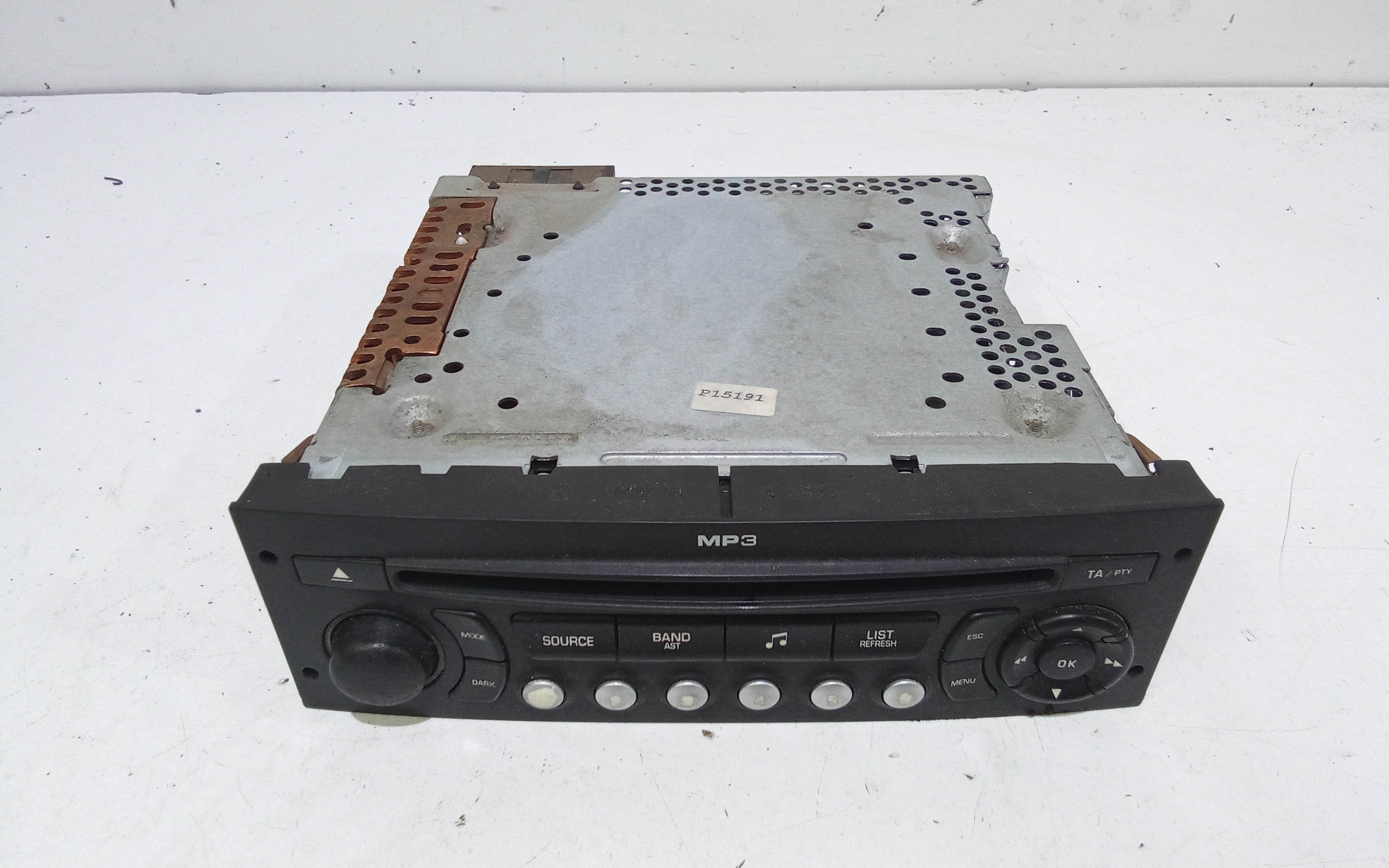 Autoradio 16077504XT Usato