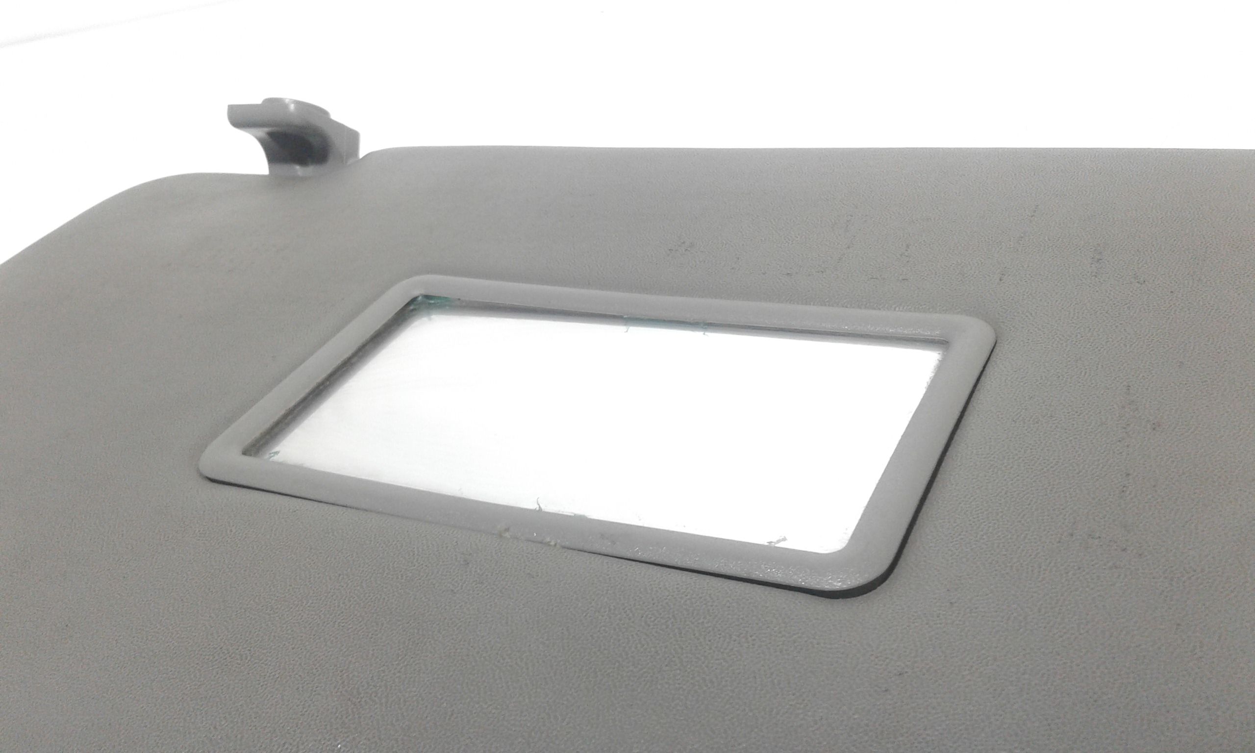 Aletta Parasole Parabrezza Destro 735294014 Usato