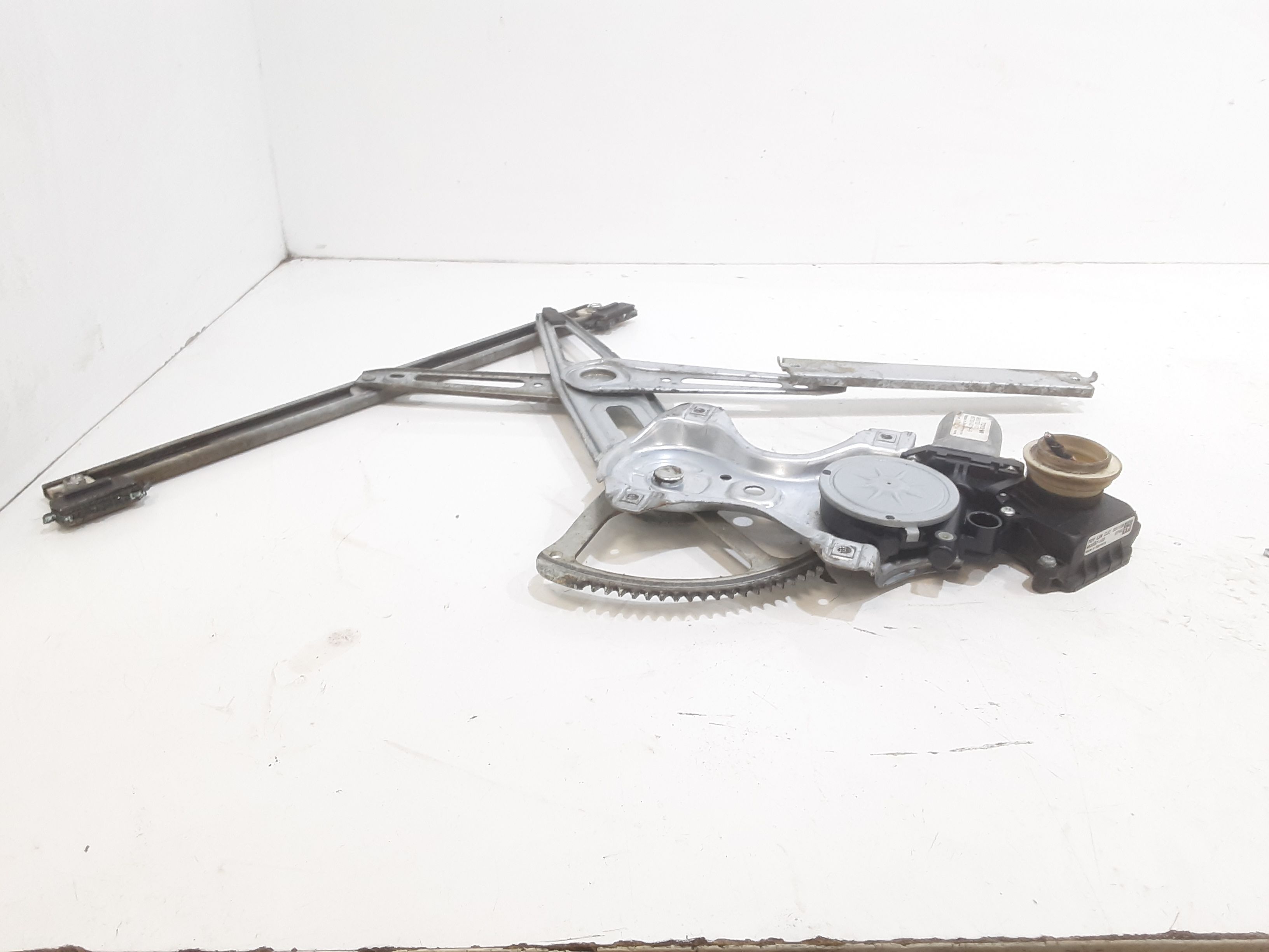 Alzacristallo Porta Ant. Sinistro 6982052270 Usato