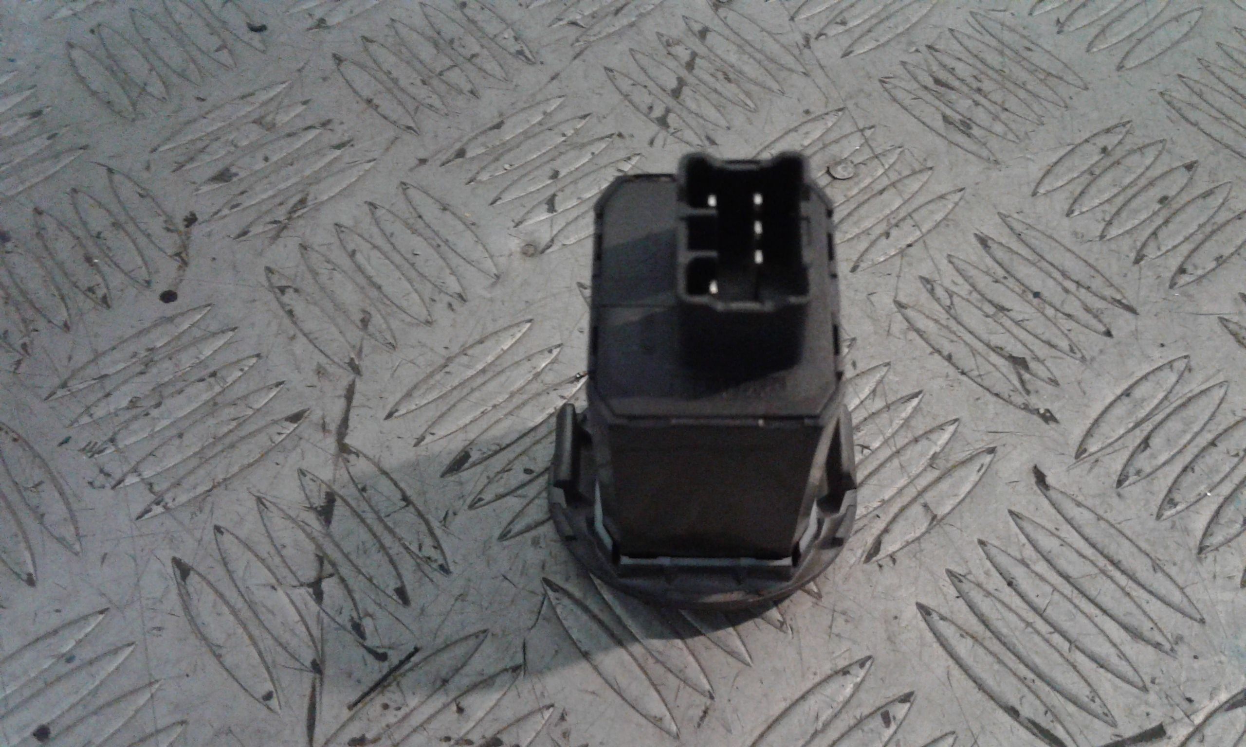 Comando Regolazione Altezza Proiettori 734030036 Usato