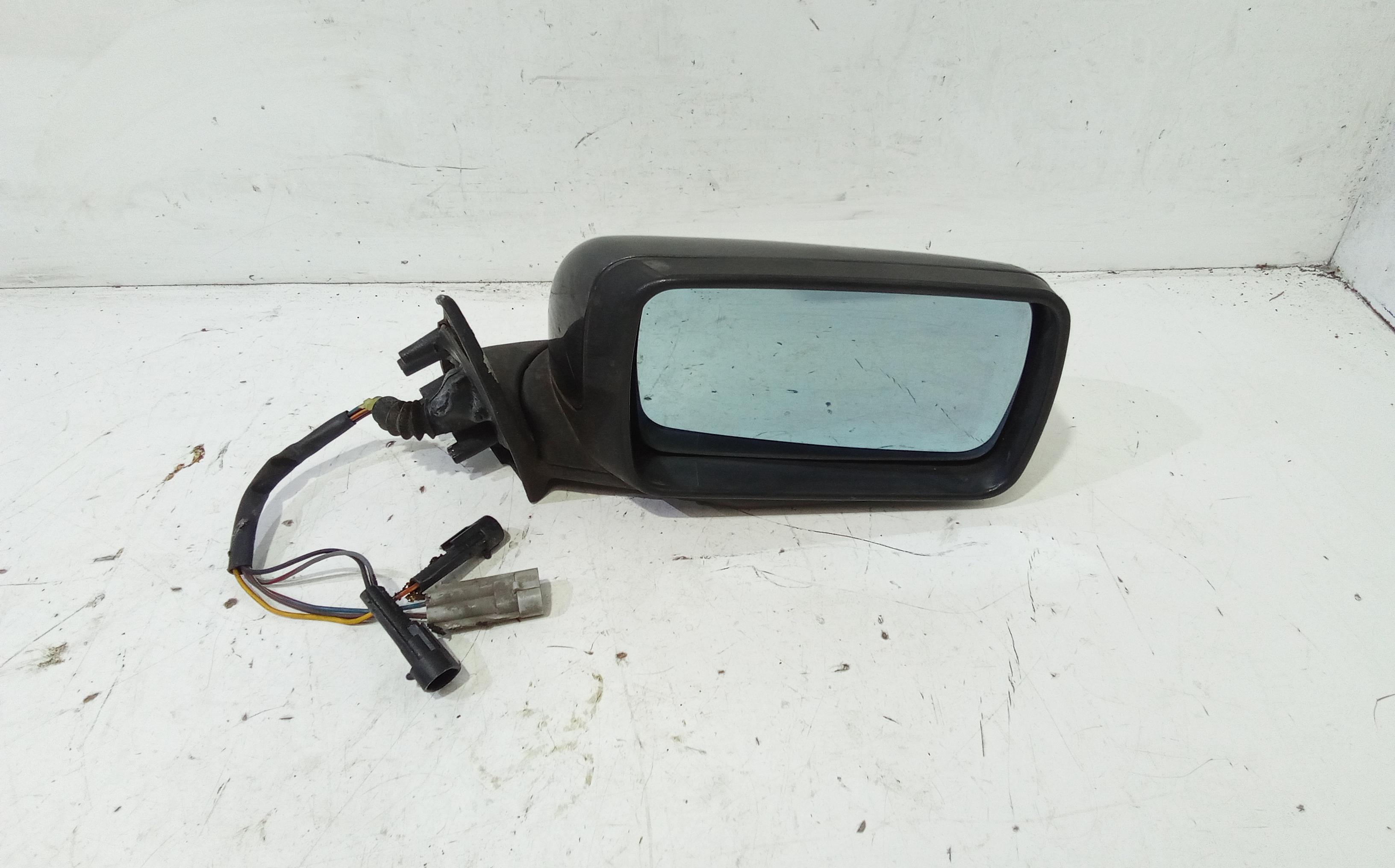 Retrovisore Est. Destro 82486290 Usato