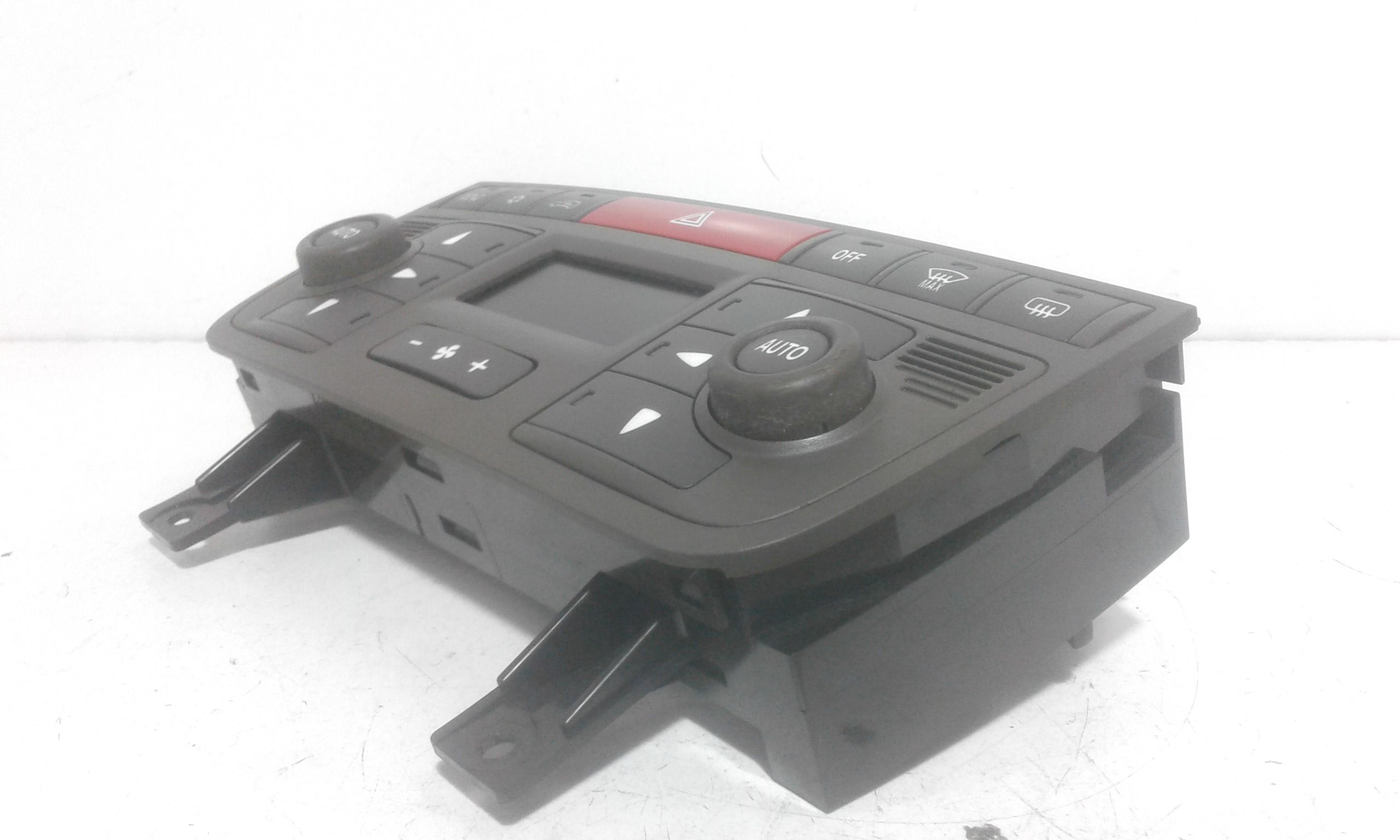 Blocco Comando Climatizzazione 77364222 Usato