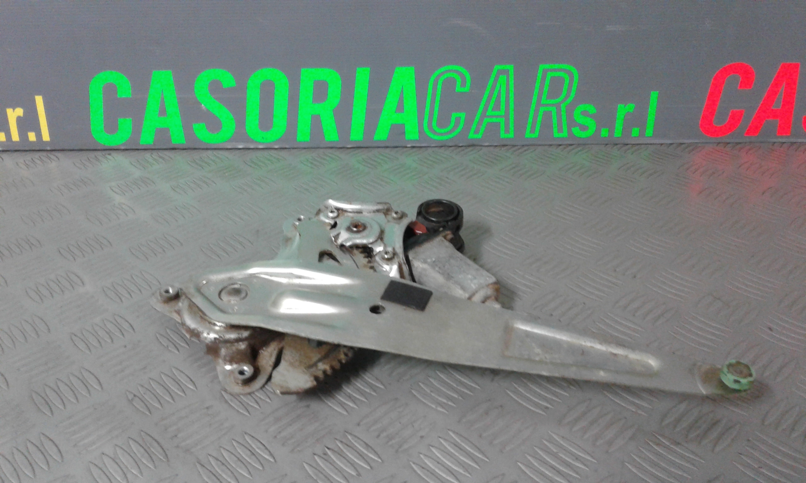 Alzacristallo Porta Post. Destro Usato