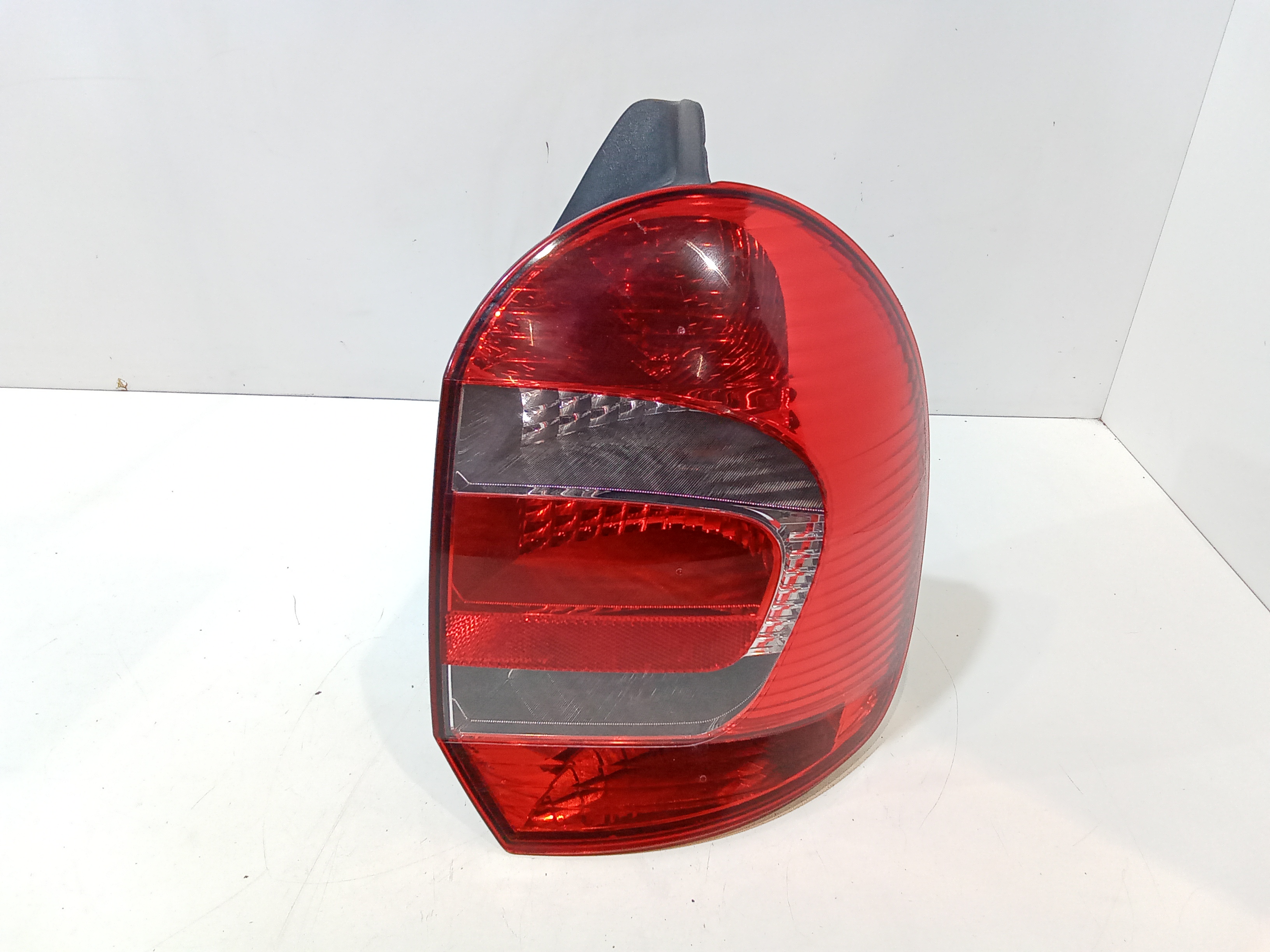 Fanale Post. Destro 8200658413 Usato