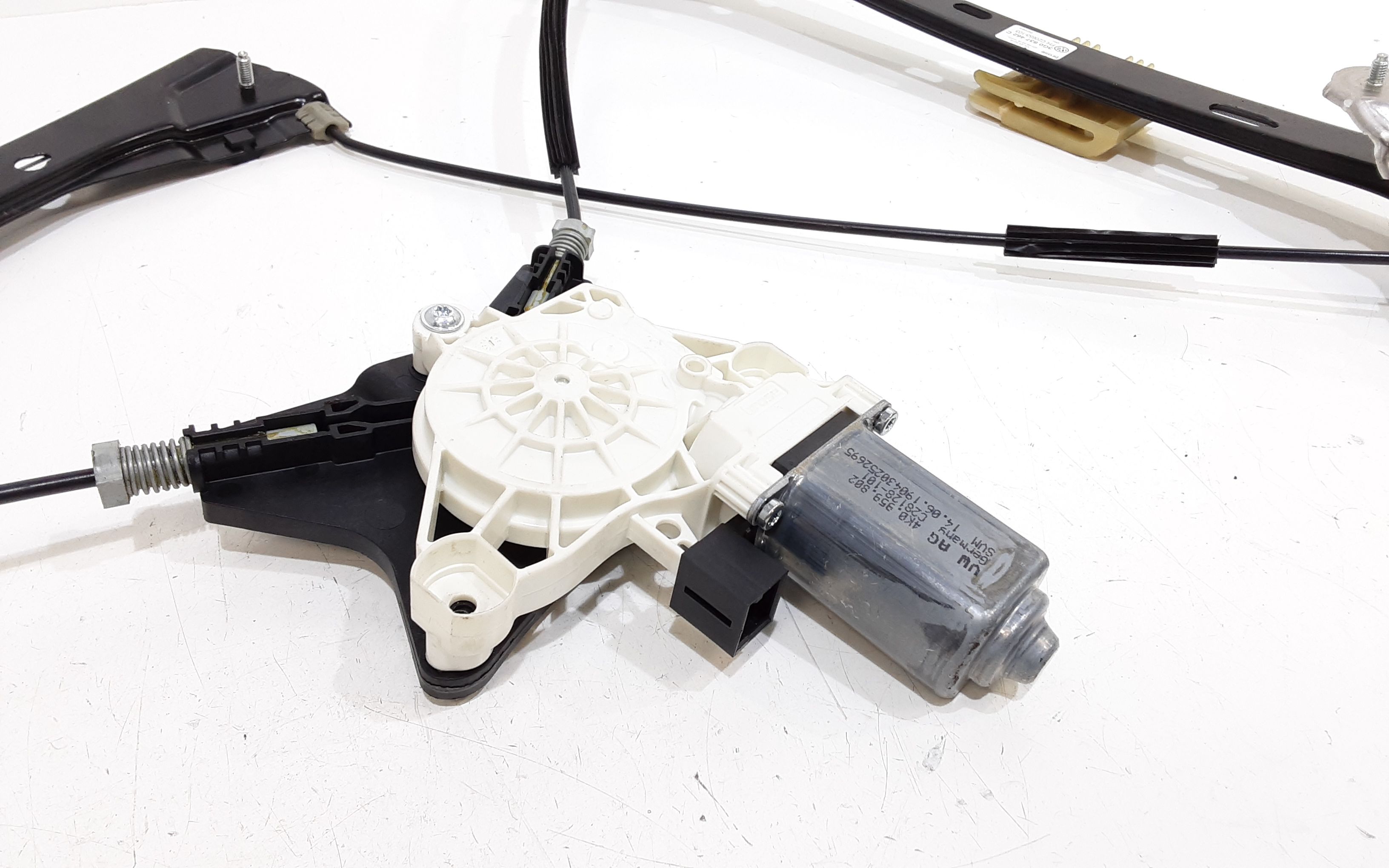 Alzacristallo Porta Ant. Destro Usato