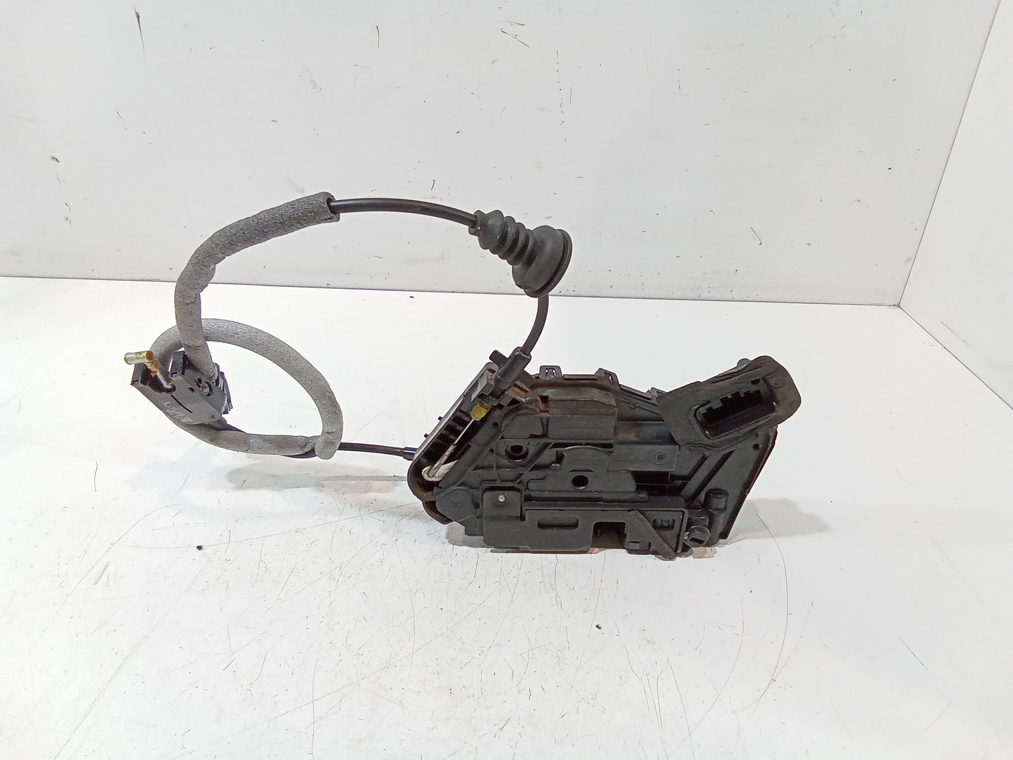 Serratura Porta Post. Destro 5TA839016K Usato