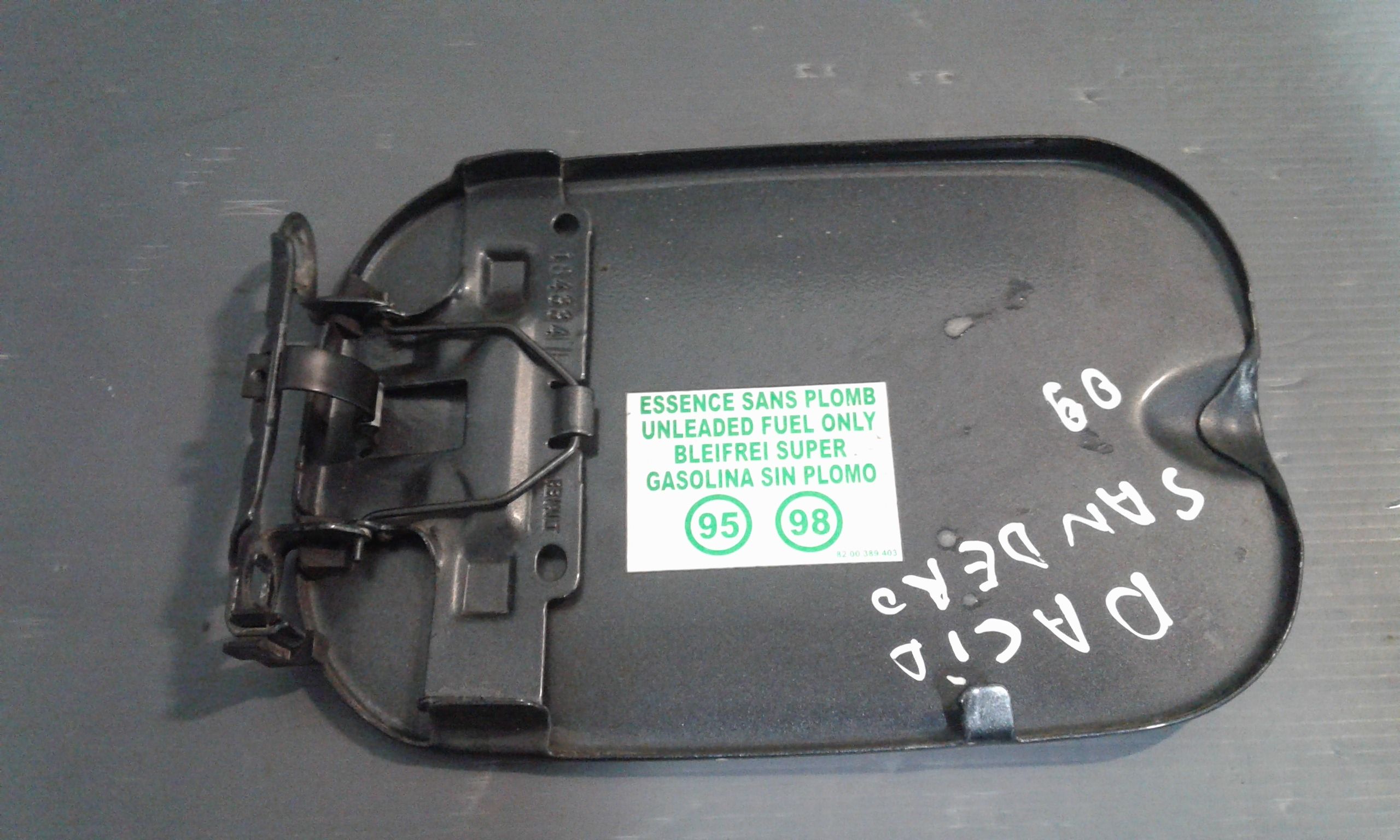 Sportello Carburante 6001551099 Usato