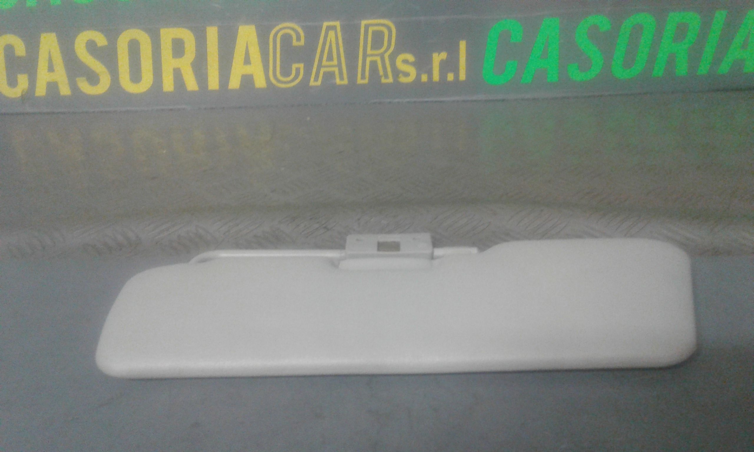 Aletta Parasole Parabrezza Destro 735244339 Usato