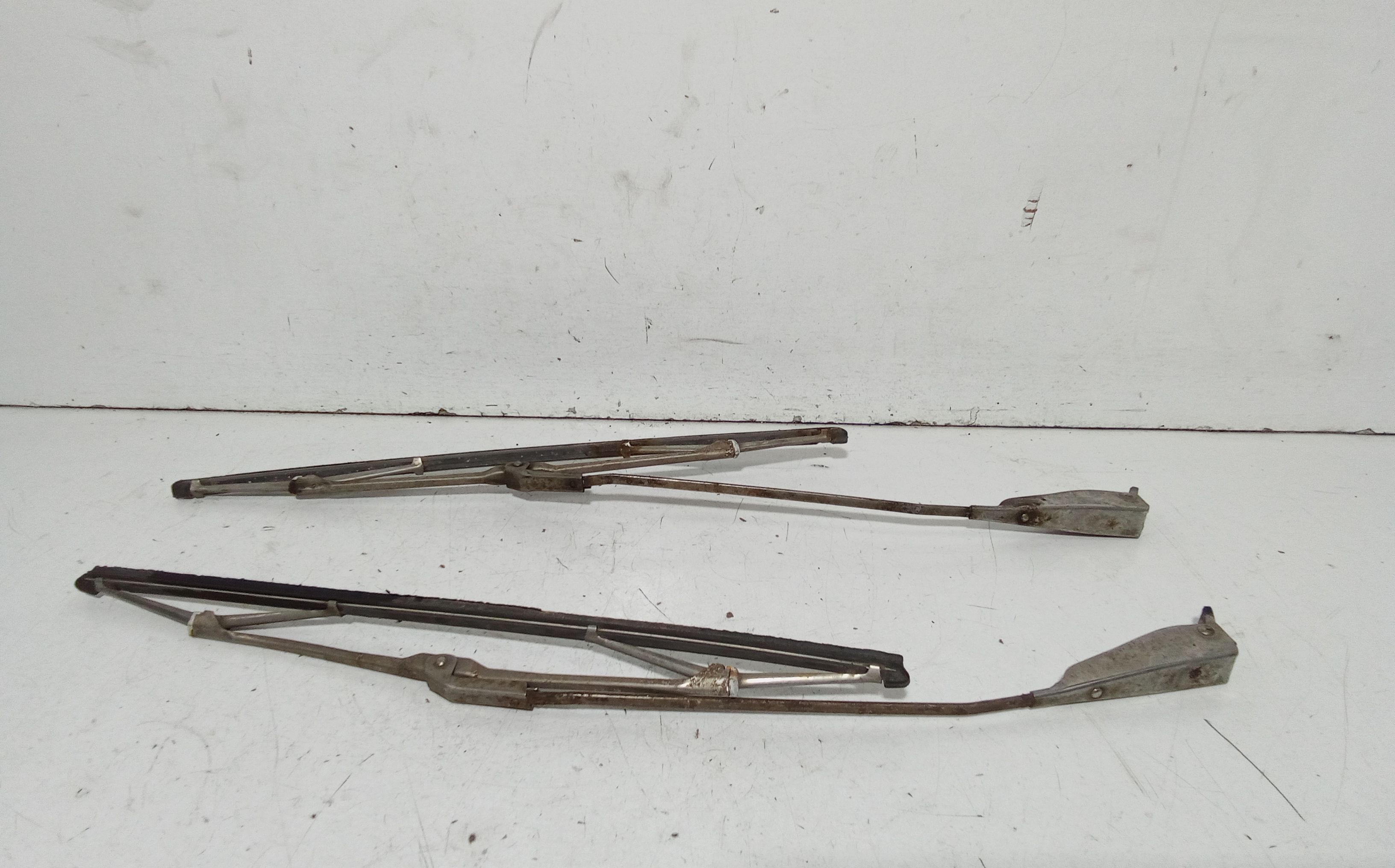 Braccio Tergiparabrezza Usato