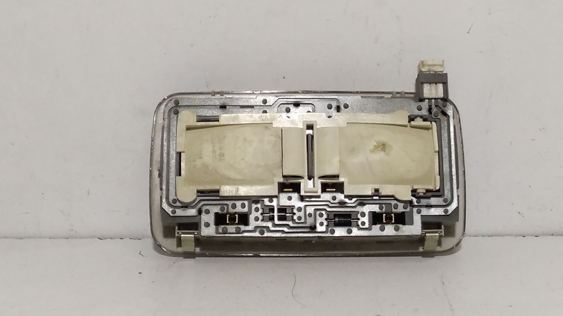 Luce Cortesia Ant. Tetto 735413383 Usato