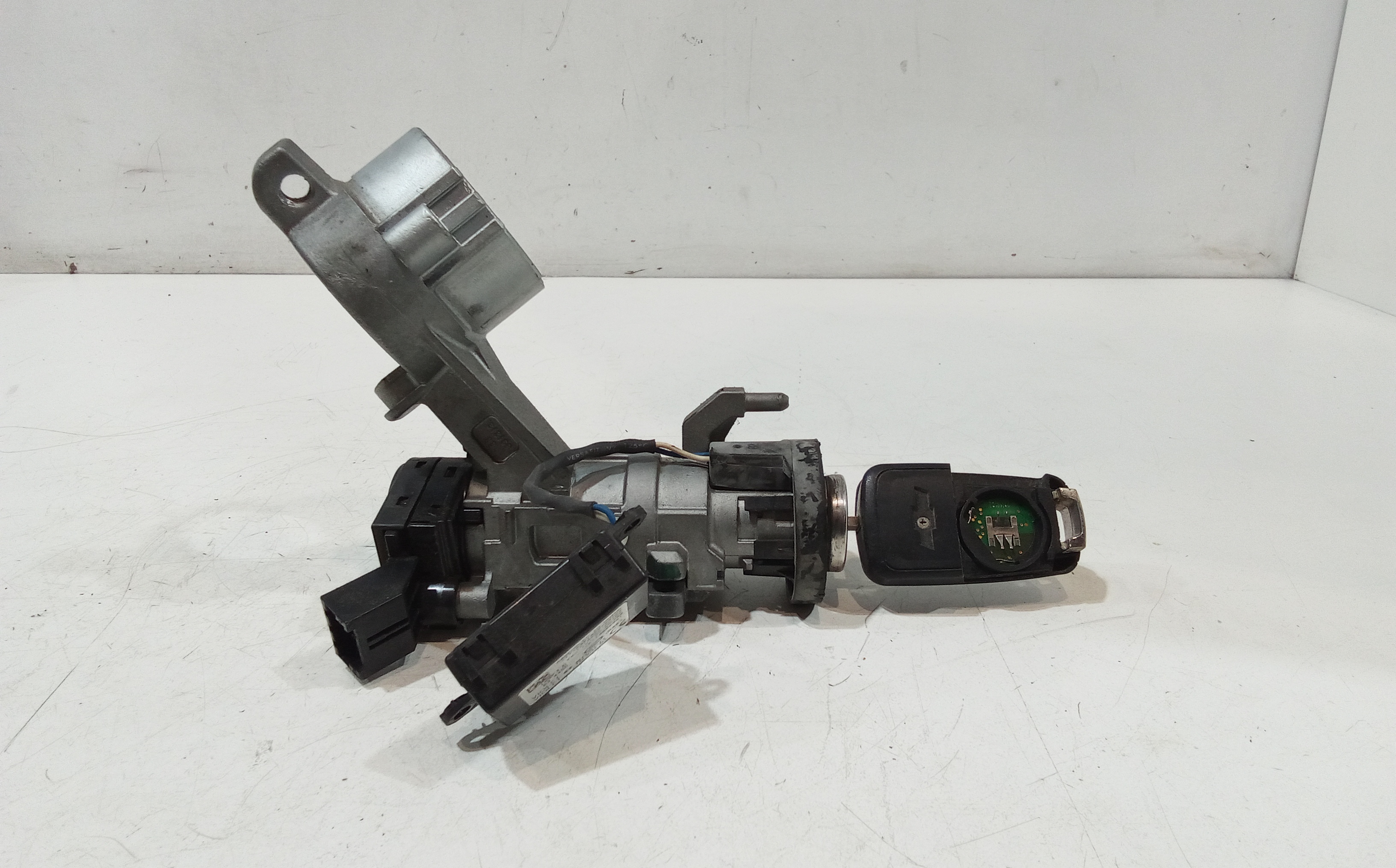 Commutatore Avviamento Con Cilindretti Serrature Usato