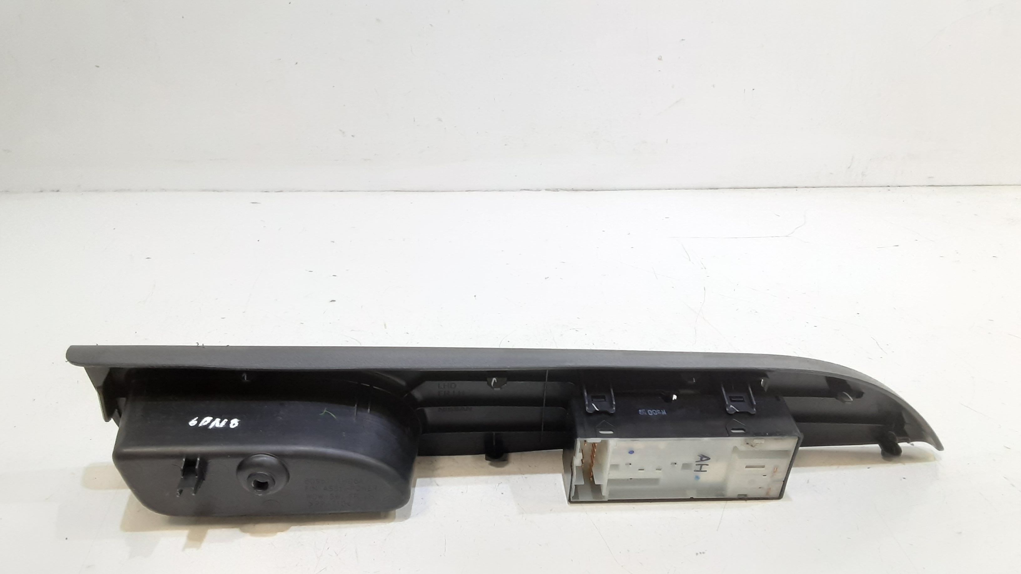 Interruttore Alzacristalli Porta Ant. Sinistro Usato