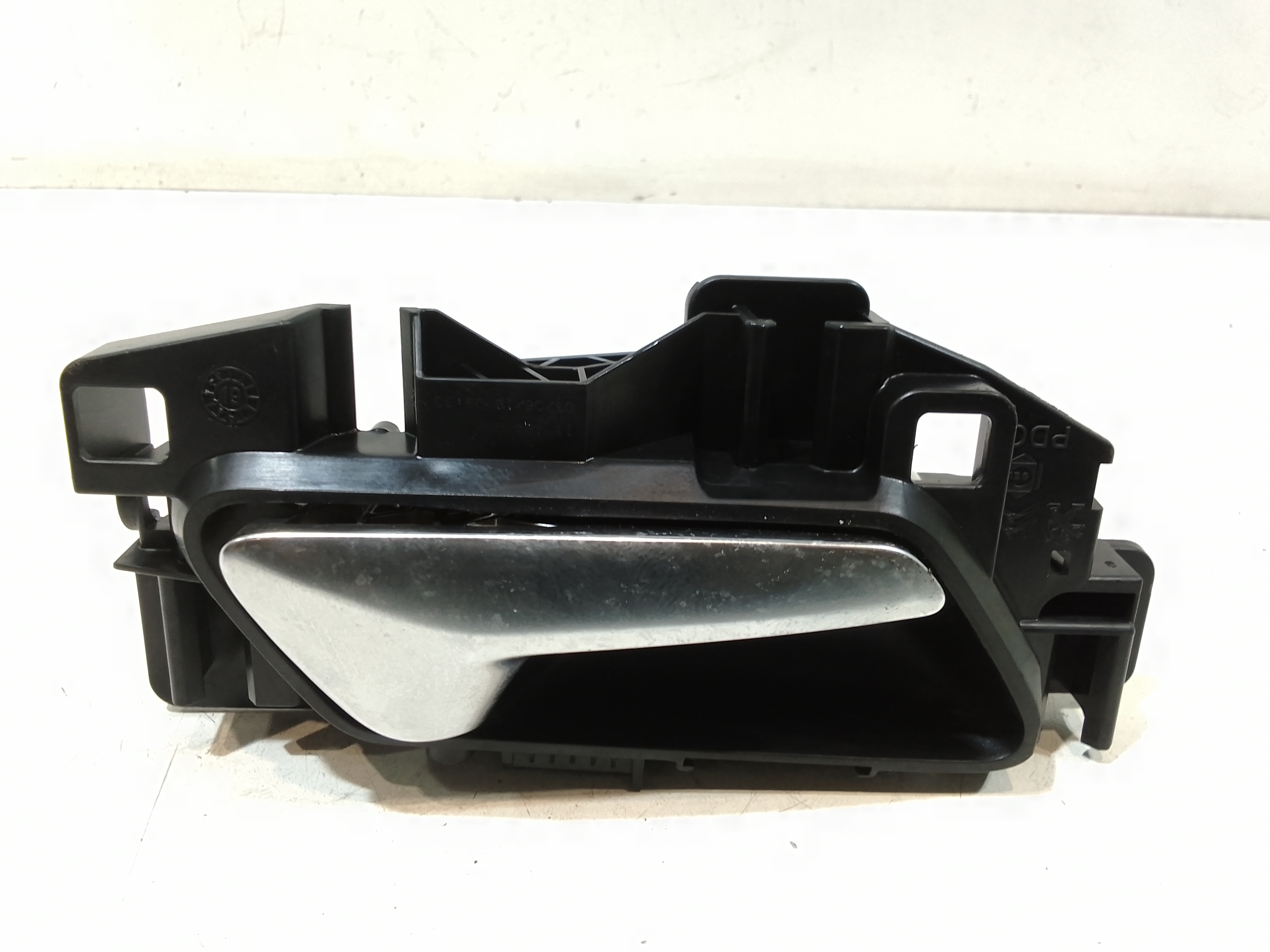 Maniglia Int. Apertura Porta Post. Destro 13484998 Usato