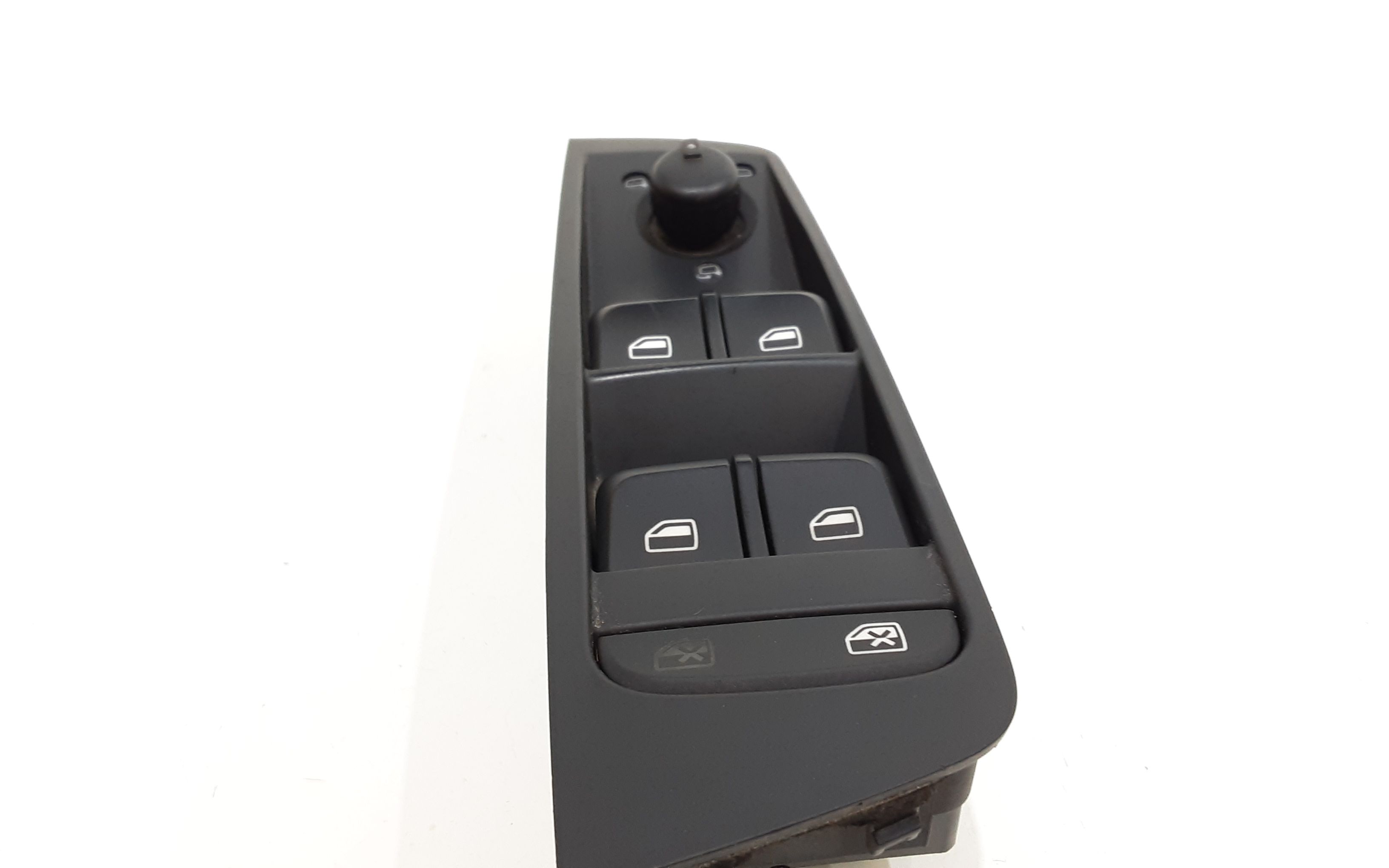 Interruttore Alzacristalli Porta Ant. Sinistro Usato