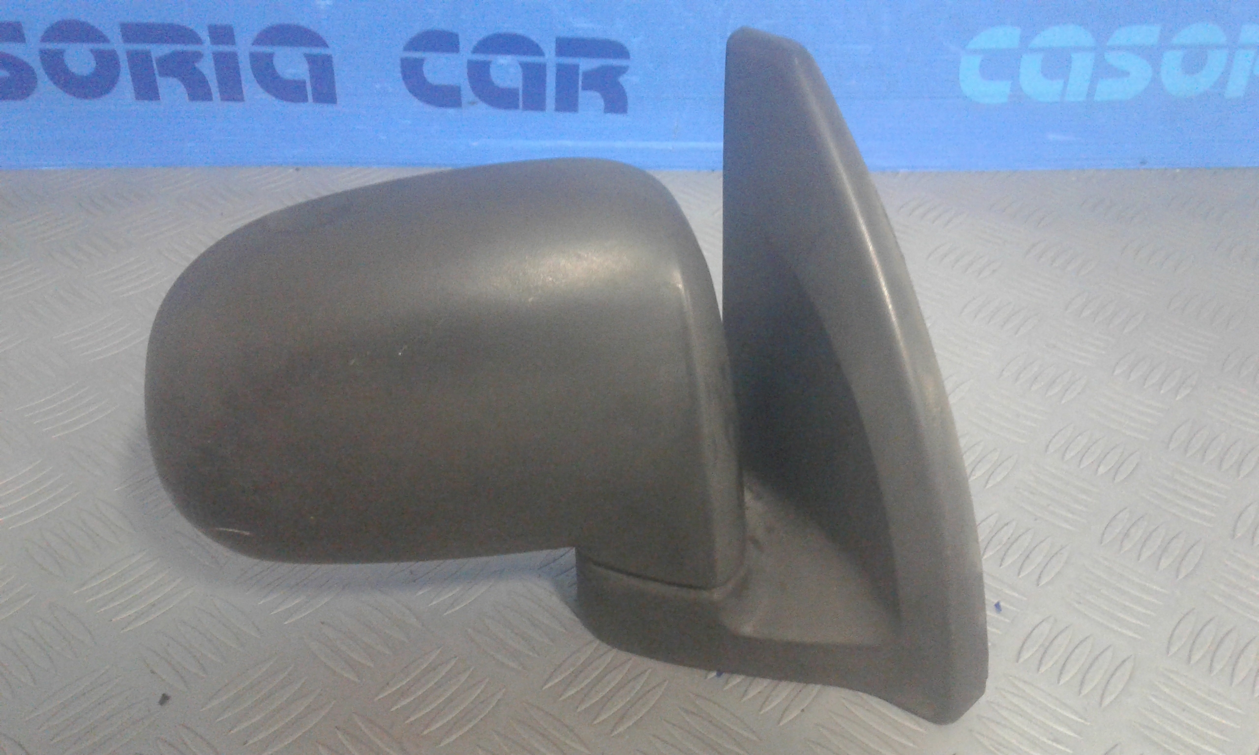 Retrovisore Est. Destro Usato