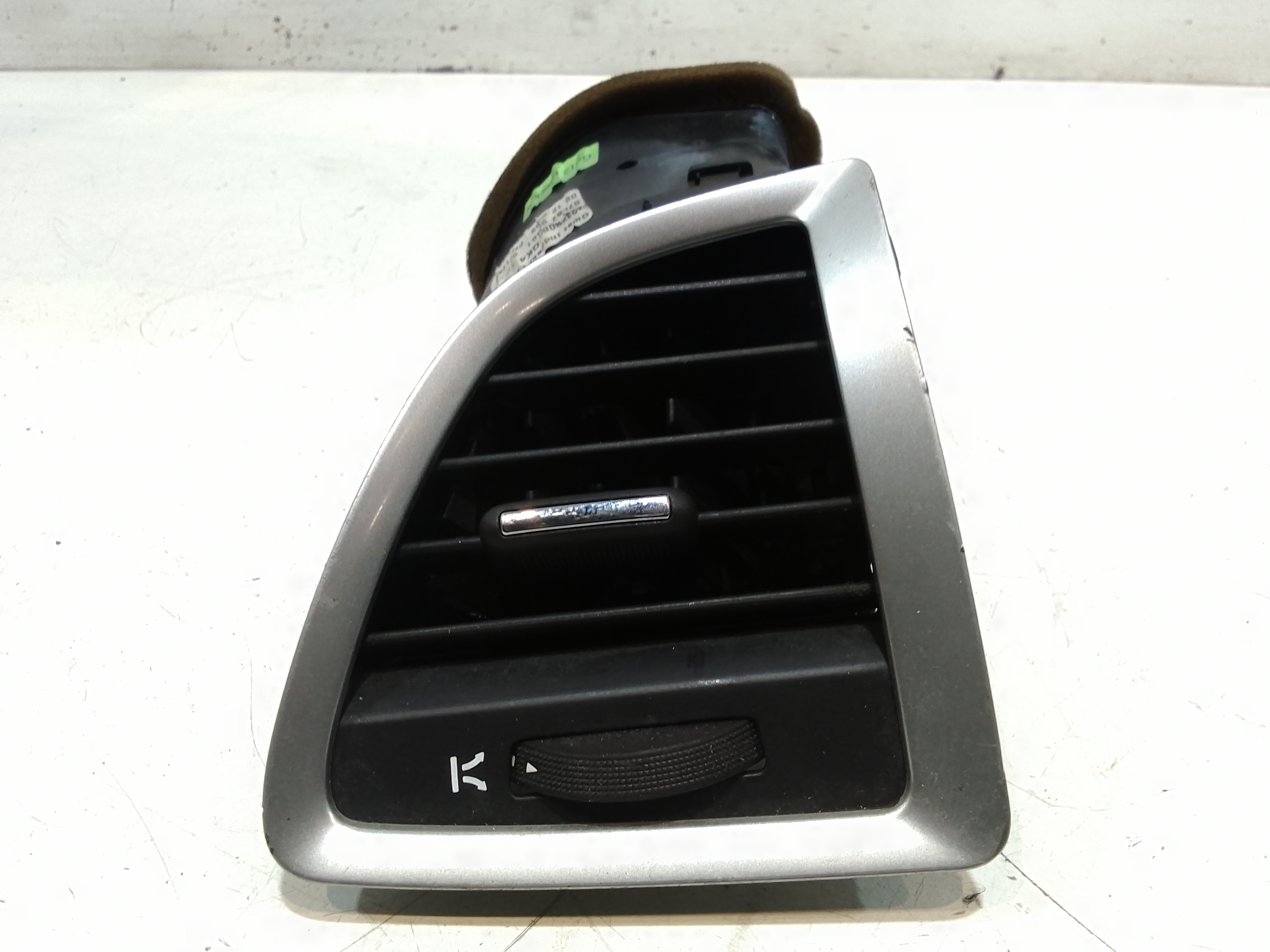 Condotto Aria Bocchette Lat. Cruscotto Sinistro Usato