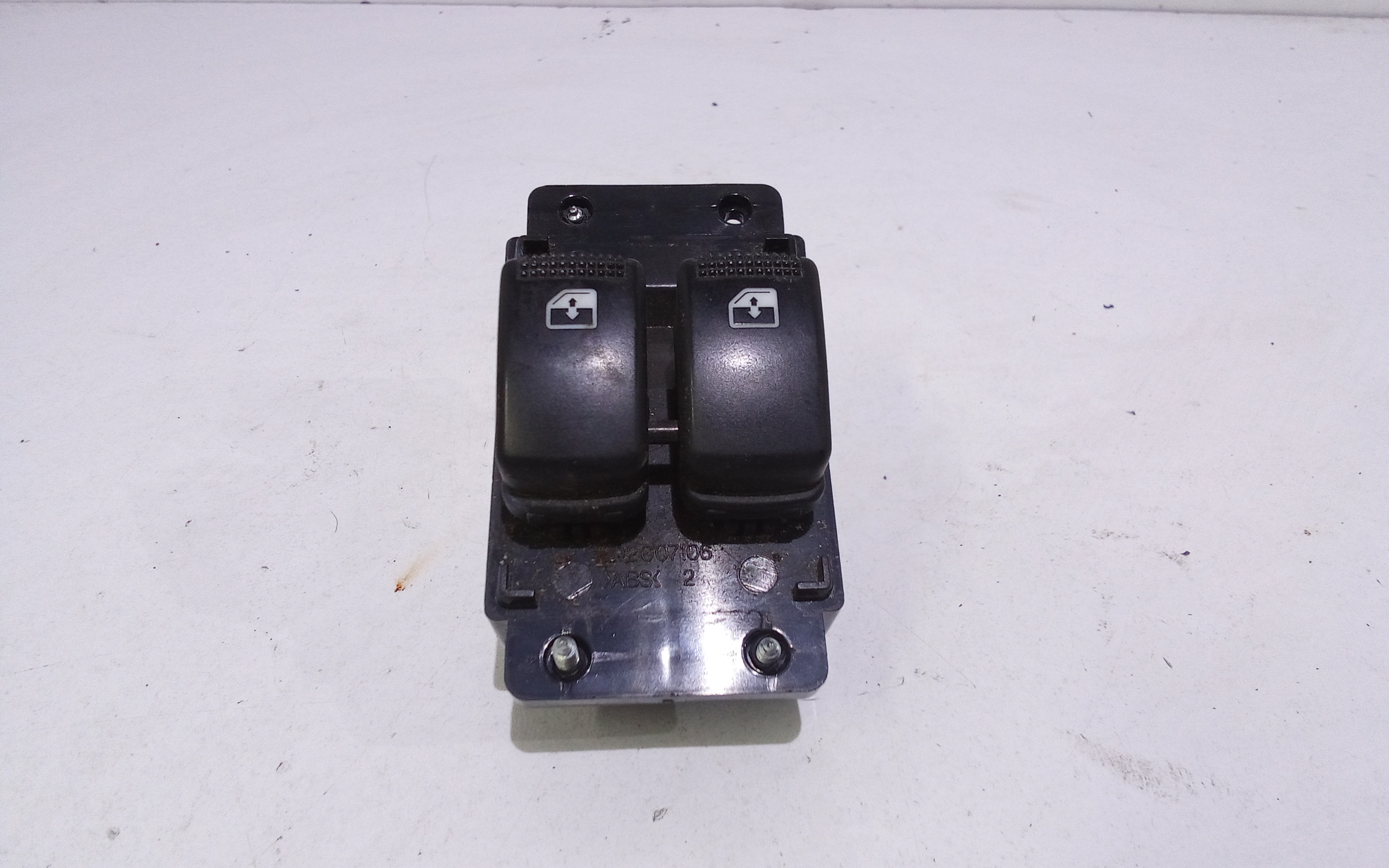 Interruttore Alzacristalli Porta Ant. Sinistro Usato