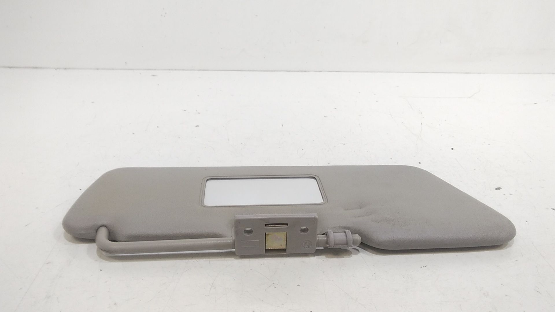 Aletta Parasole Parabrezza Destro 735244339 Usato