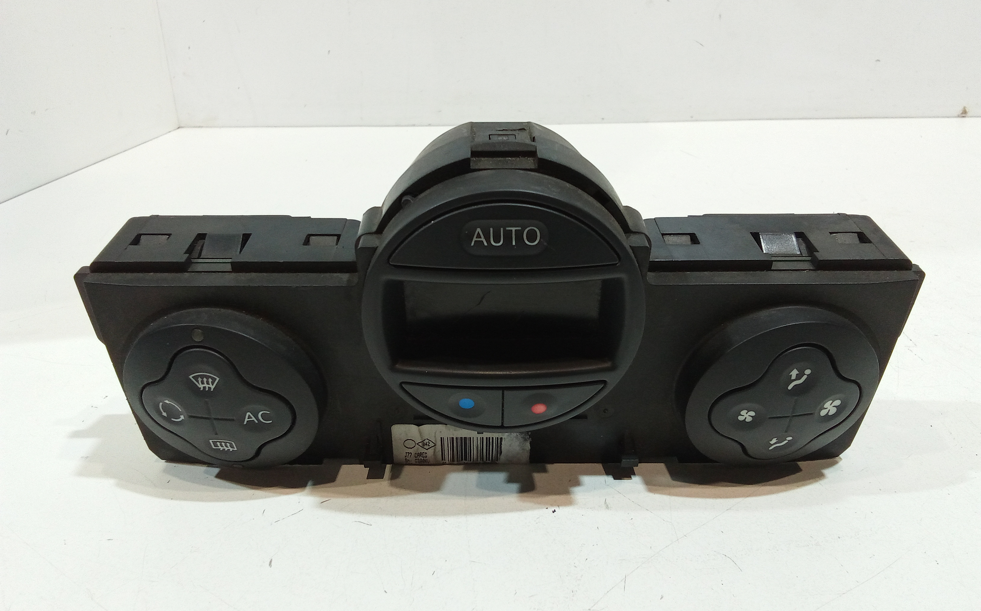 Blocco Comando Climatizzazione 7701070473 Usato