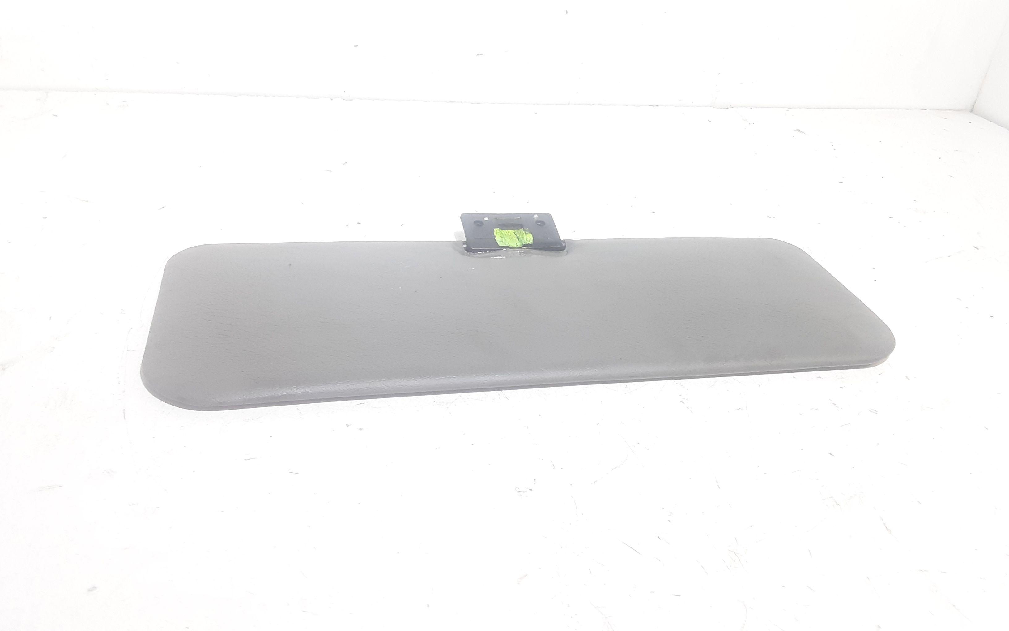 Aletta Parasole Parabrezza Sinistro 182427480 Usato