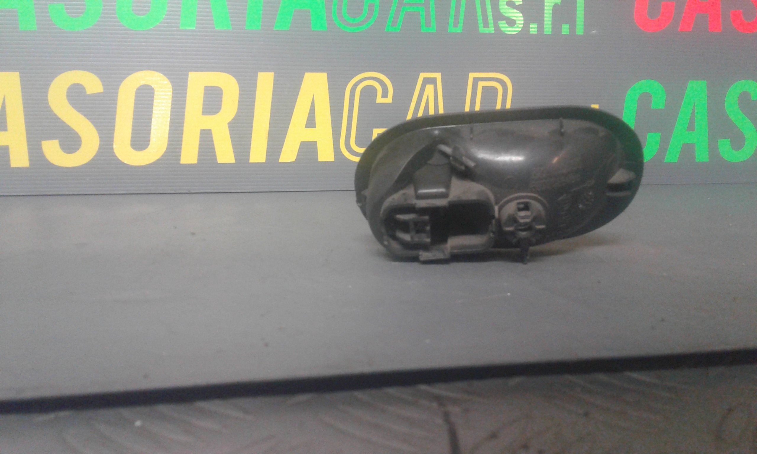 Maniglia Int. Apertura Porta Ant. Destro Usato