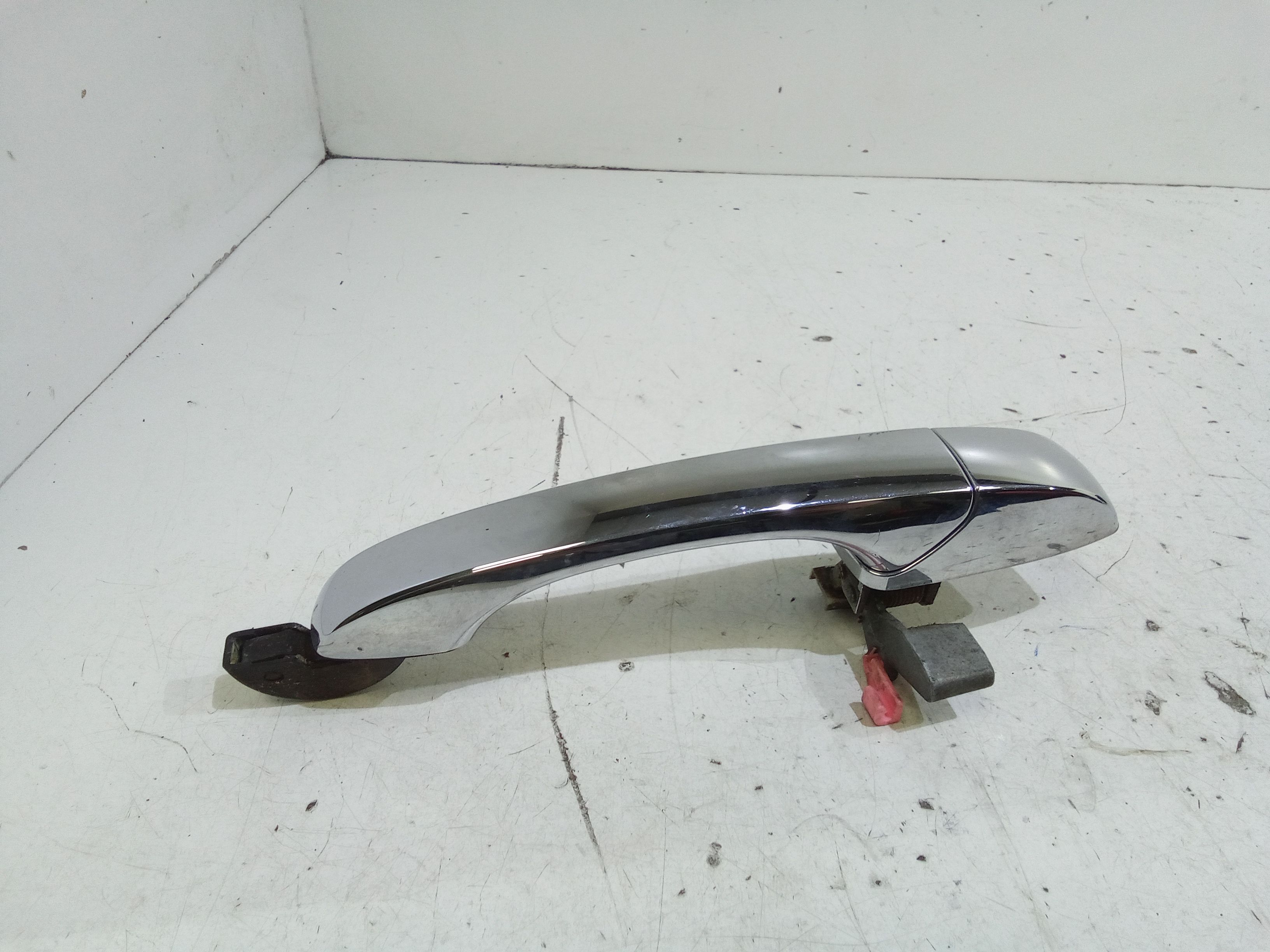 Maniglia Porta Ant. Destro K05065800AH Usato