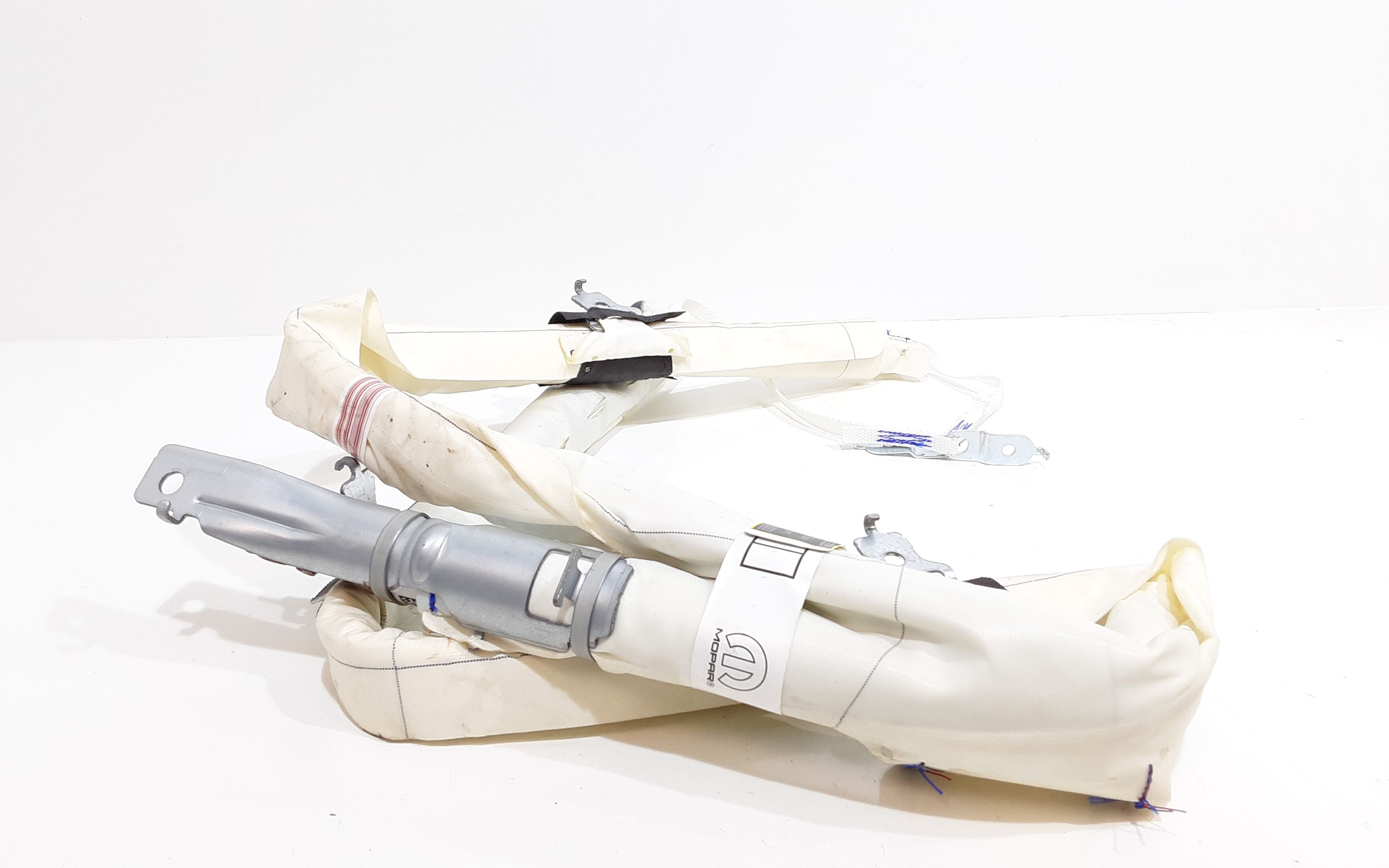 Dispositivo Airbag A Tendina Destro 52086405 Usato