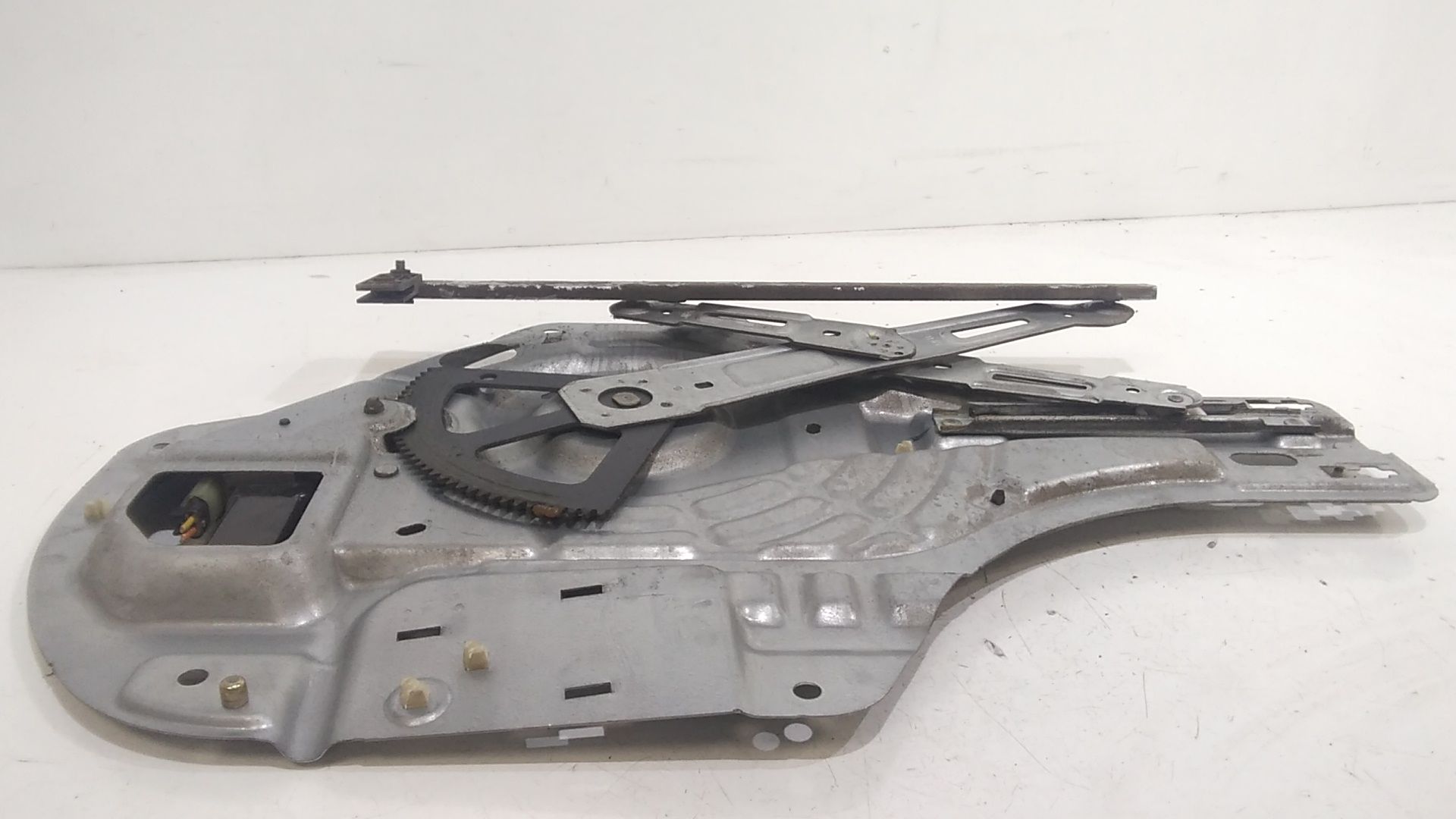 Alzacristallo Porta Ant. Destro Usato