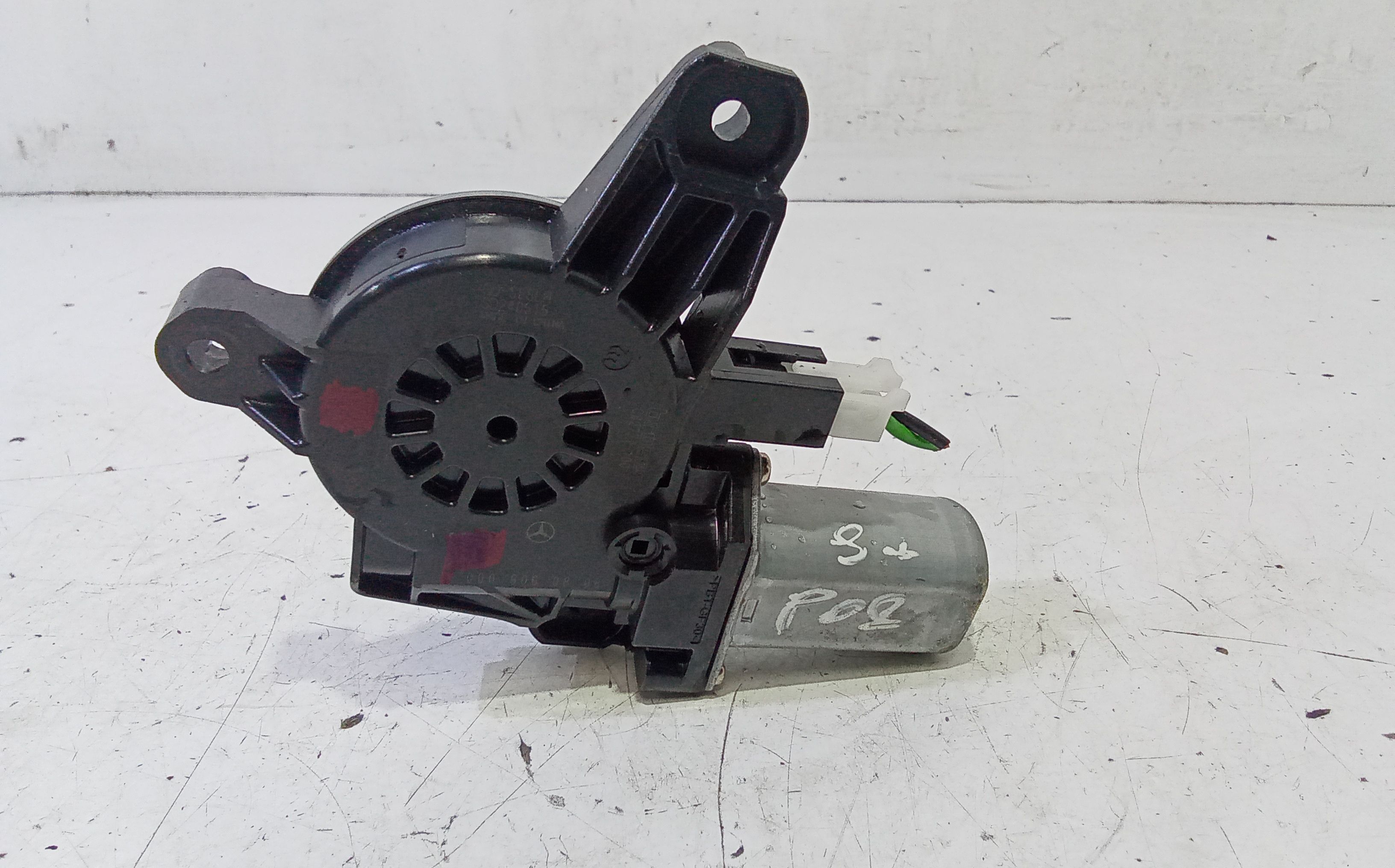 Motorino Alzacristallo Porta Post. Sinistro A0009060808 Usato