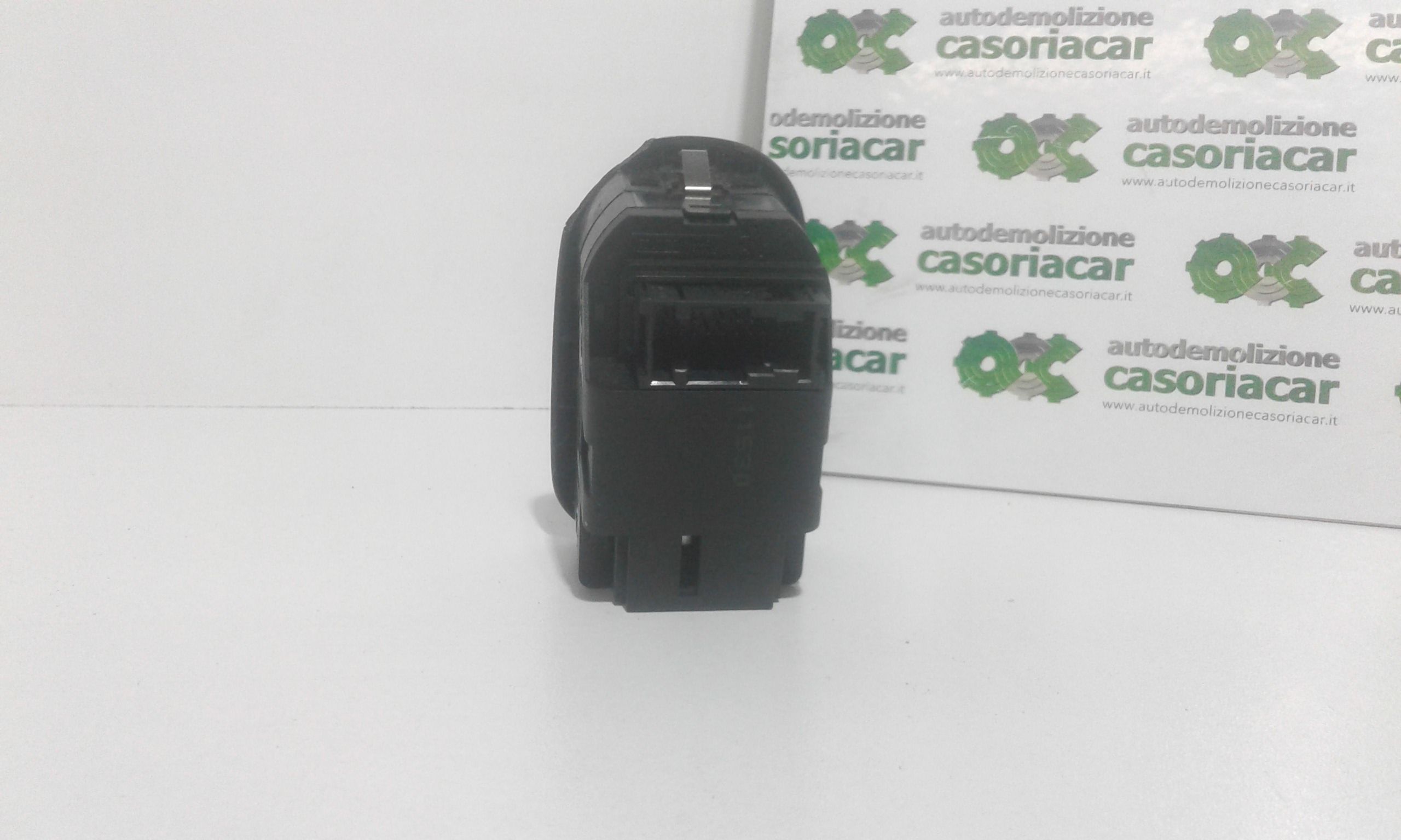 Interruttore Alzacristalli Porta Ant. Sinistro Usato