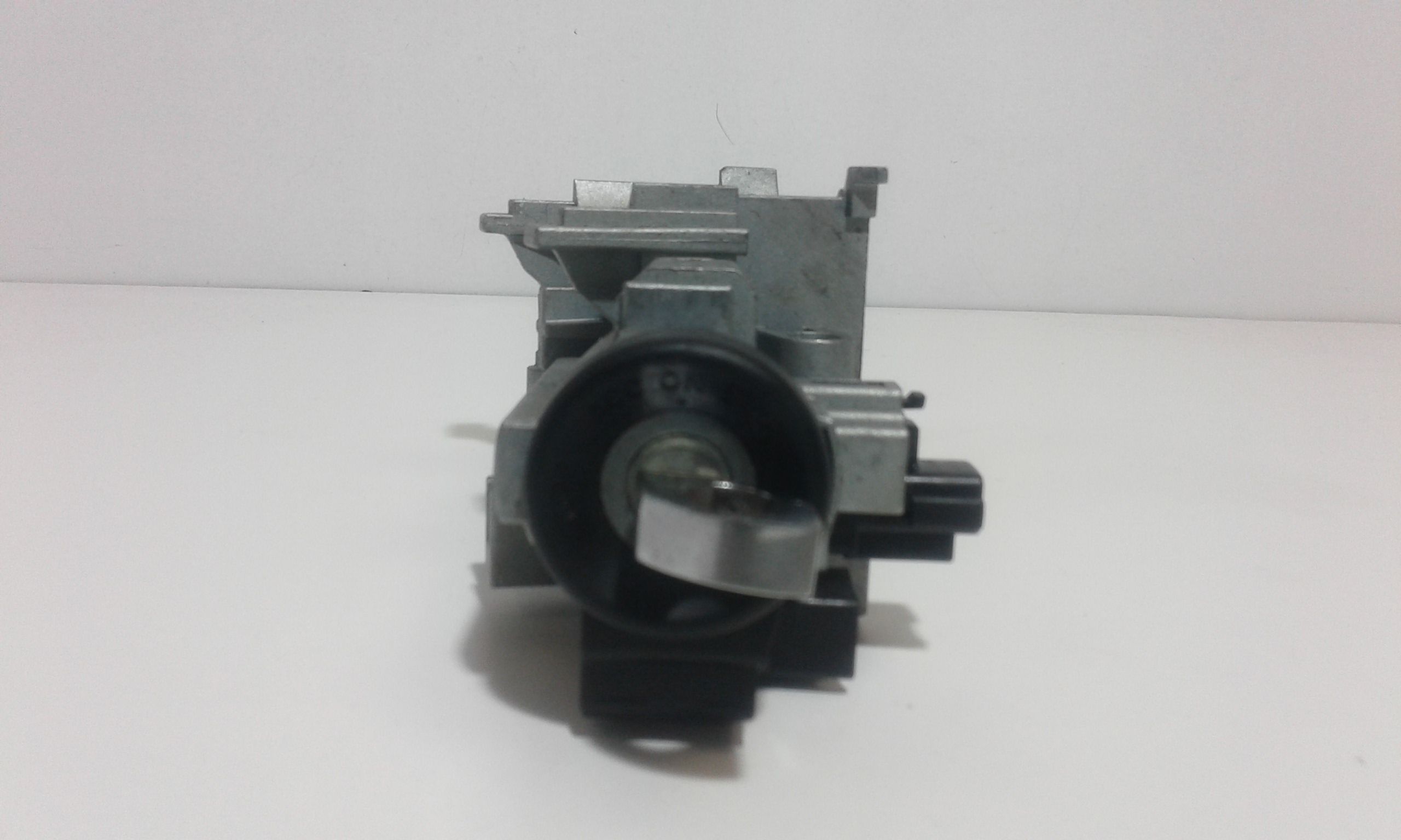 Commutatore Avviamento Con Cilindretti Serrature Usato