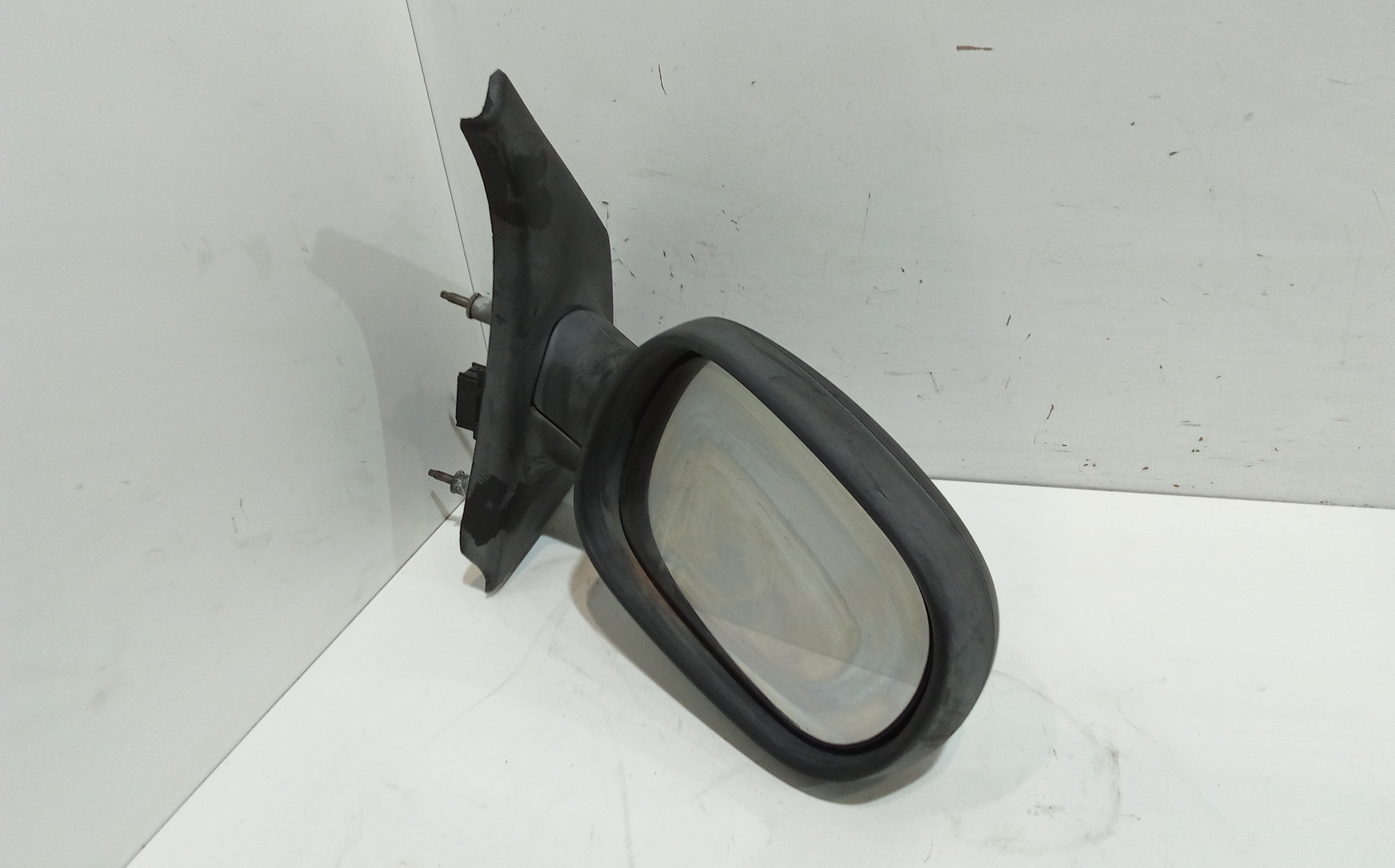 Retrovisore Est. Destro Usato