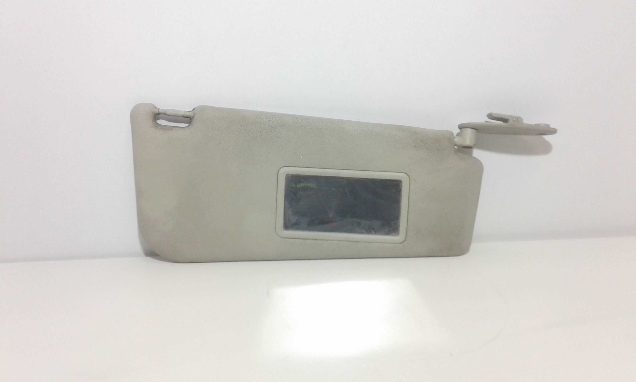 Aletta Parasole Parabrezza Destro 735338206 Usato