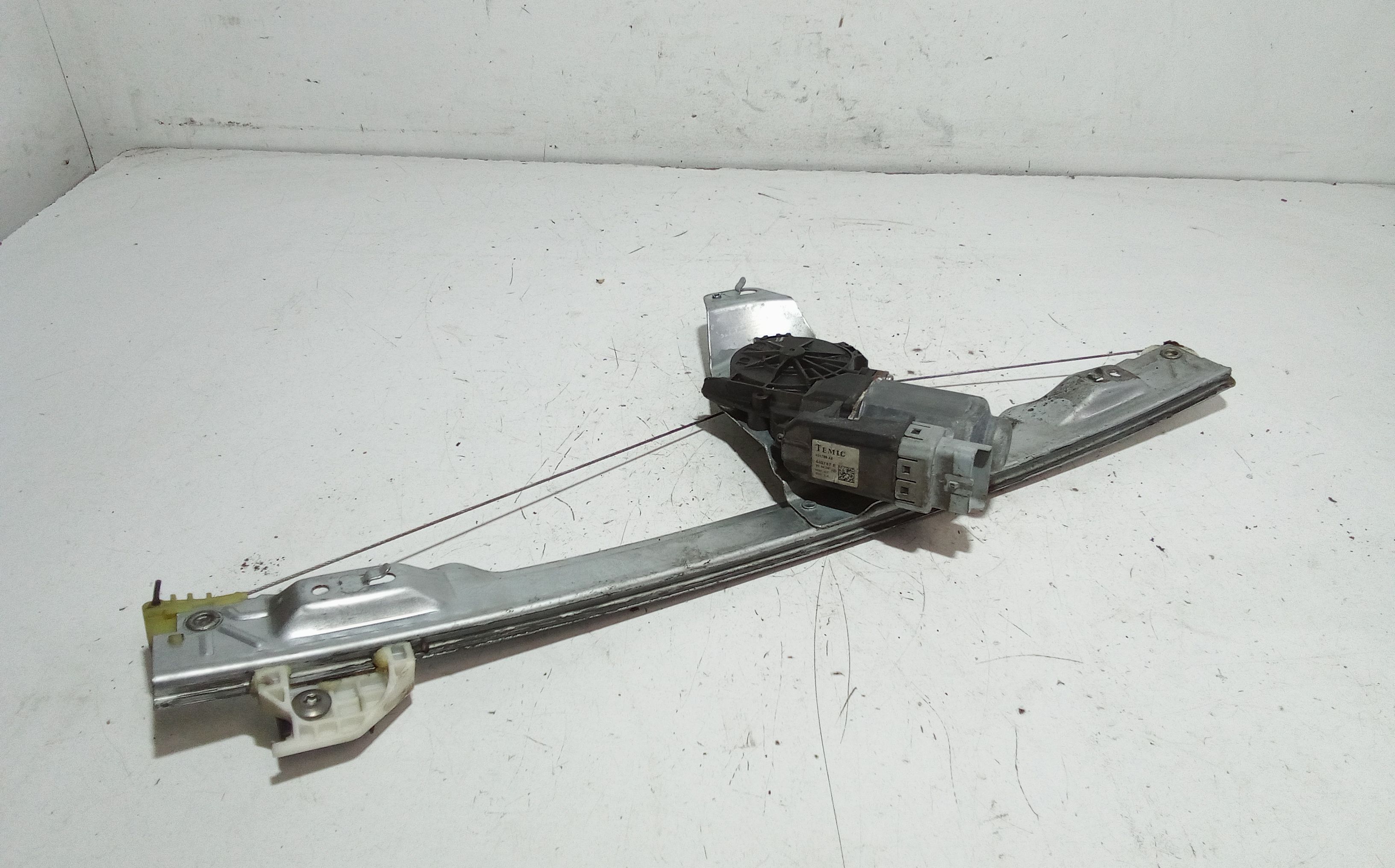 Alzacristallo Porta Ant. Sinistro Usato