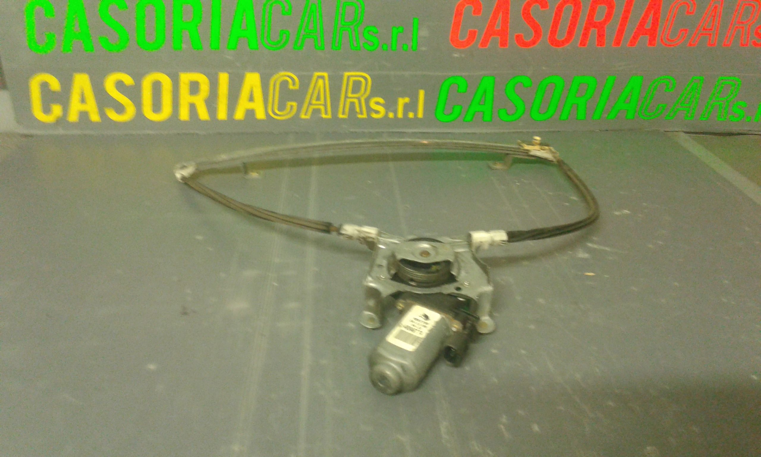 Alzacristallo Porta Ant. Sinistro Usato