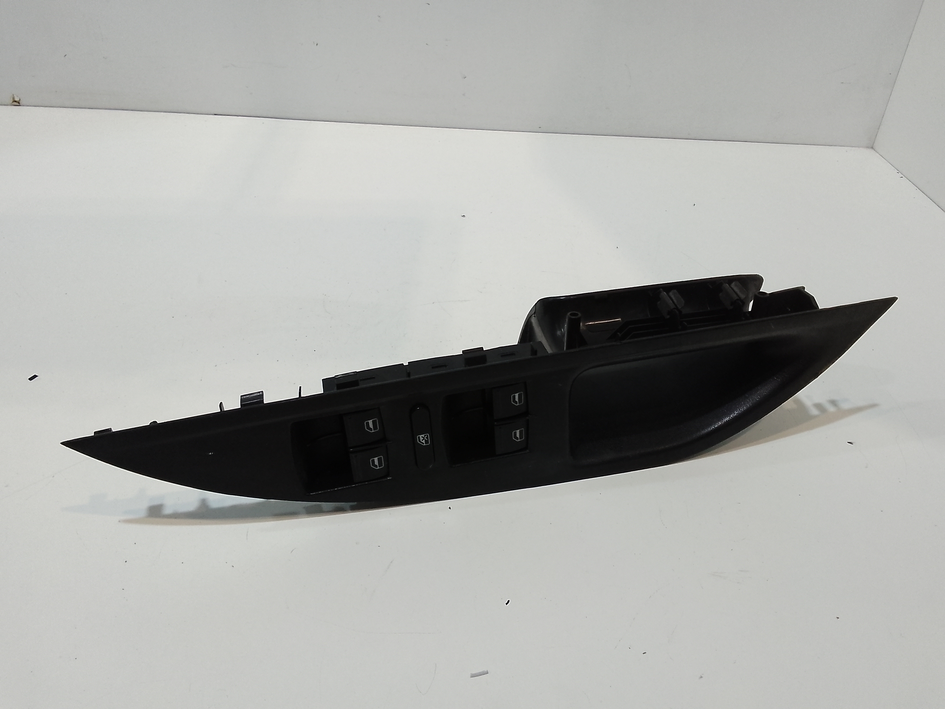 Interruttore Alzacristalli Porta Ant. Sinistro Usato