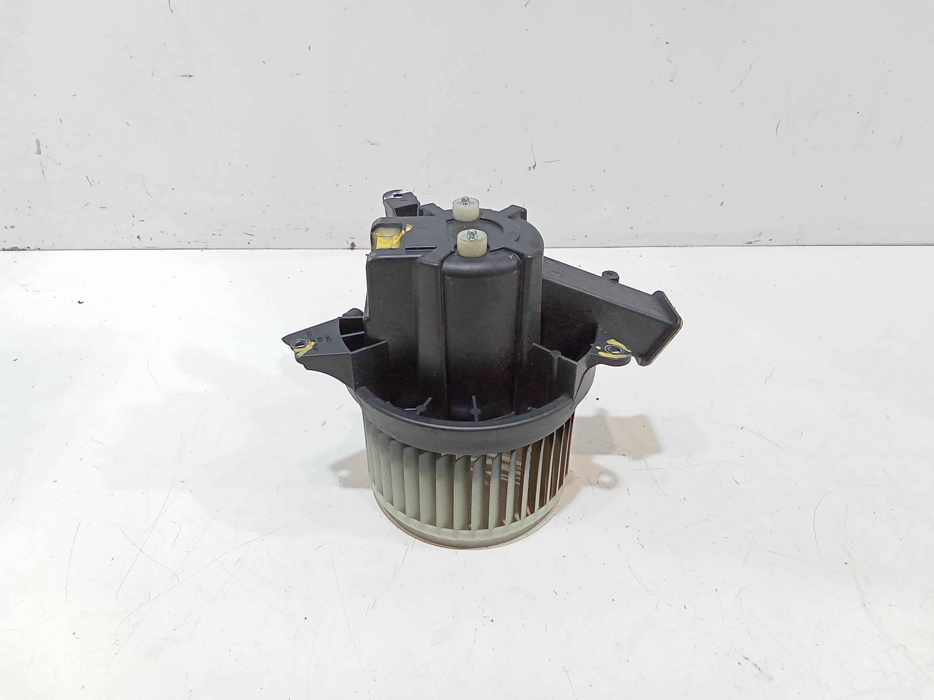 Motorino Ventilazione Abitacolo K68350343AA Usato