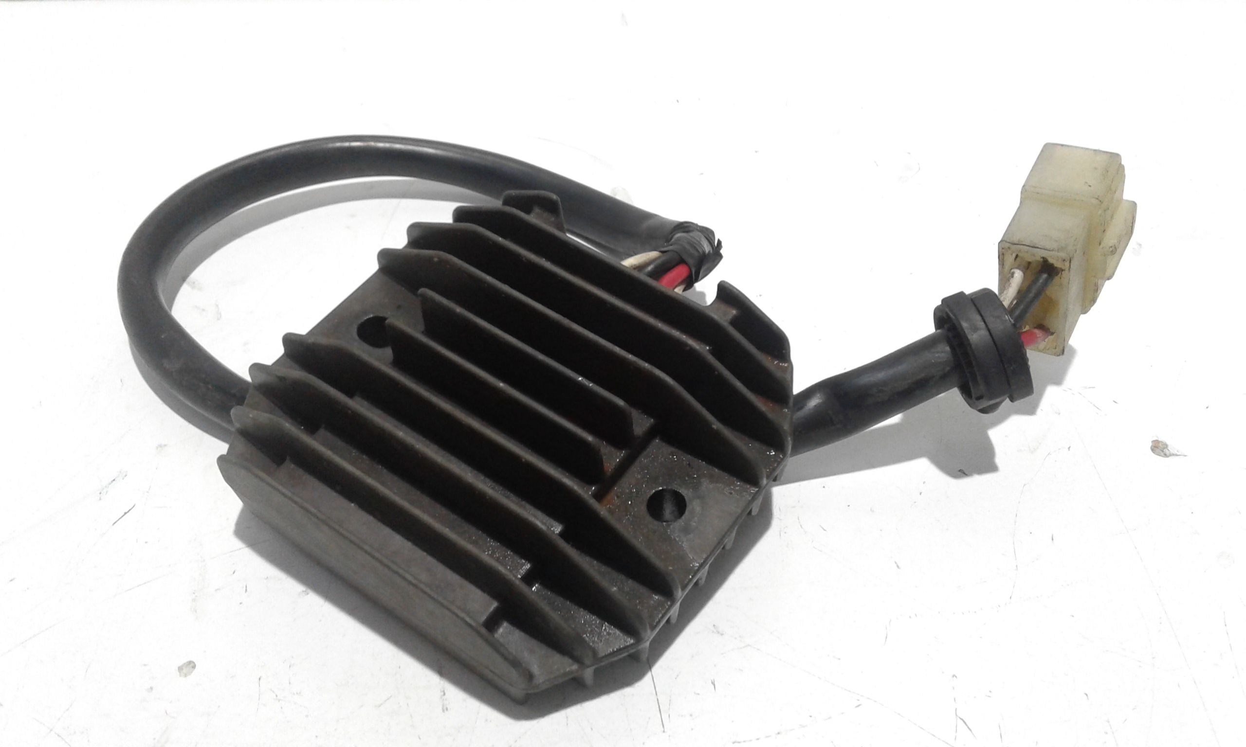 Regolatore Tensione Usato