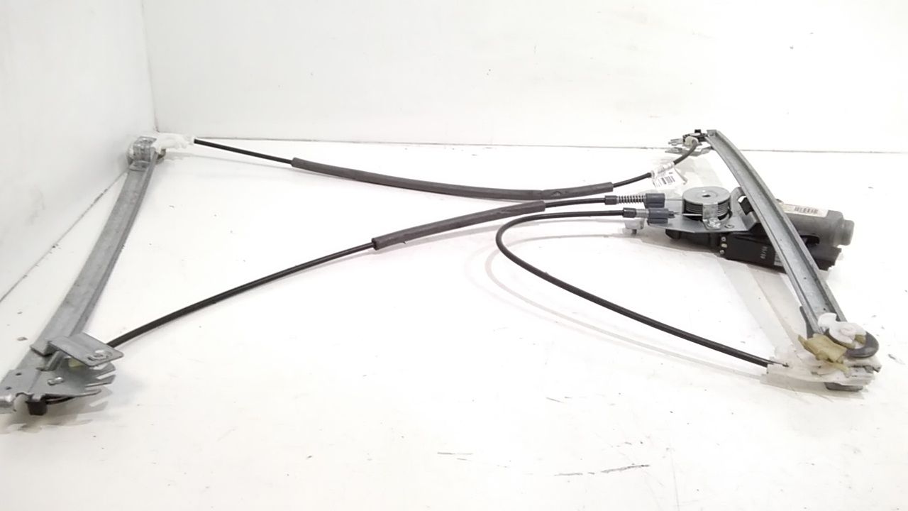 Alzacristallo Porta Ant. Destro Usato