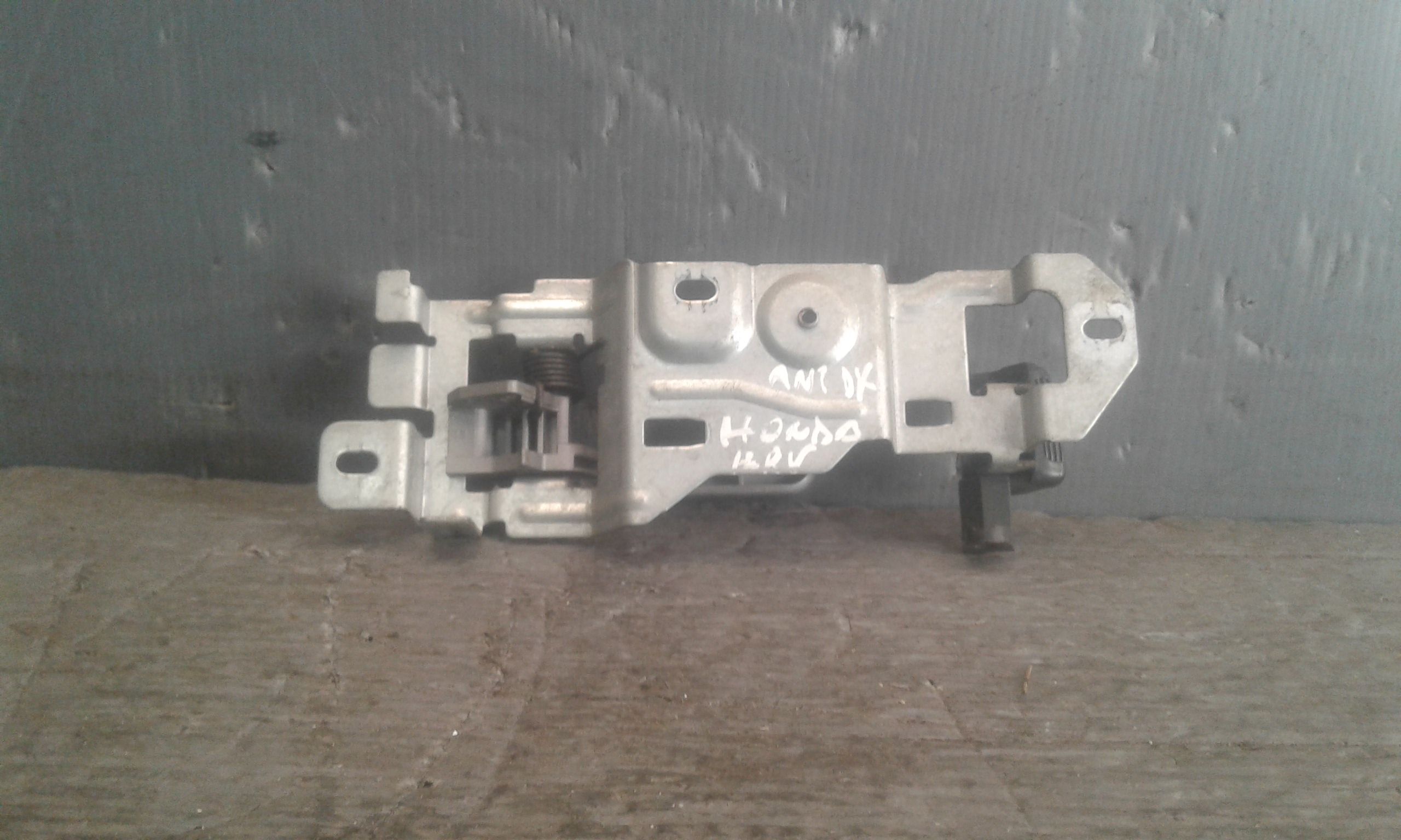 Maniglia Int. Apertura Porta Ant. Destro Usato