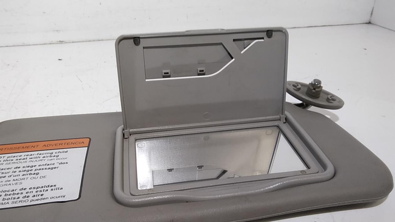 Aletta Parasole Parabrezza Destro 96658514 Usato