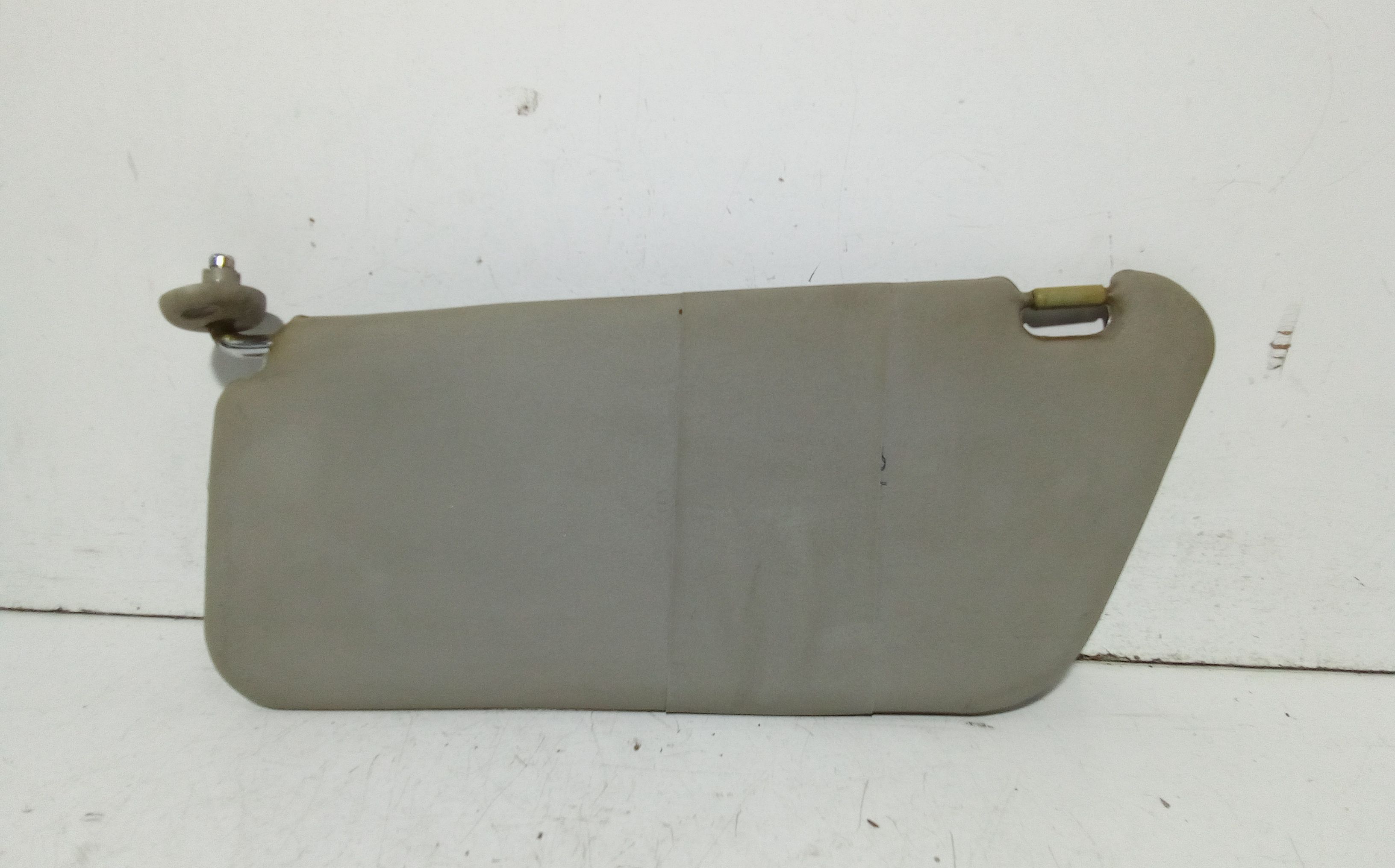 Aletta Parasole Parabrezza Sinistro 96279932 Usato