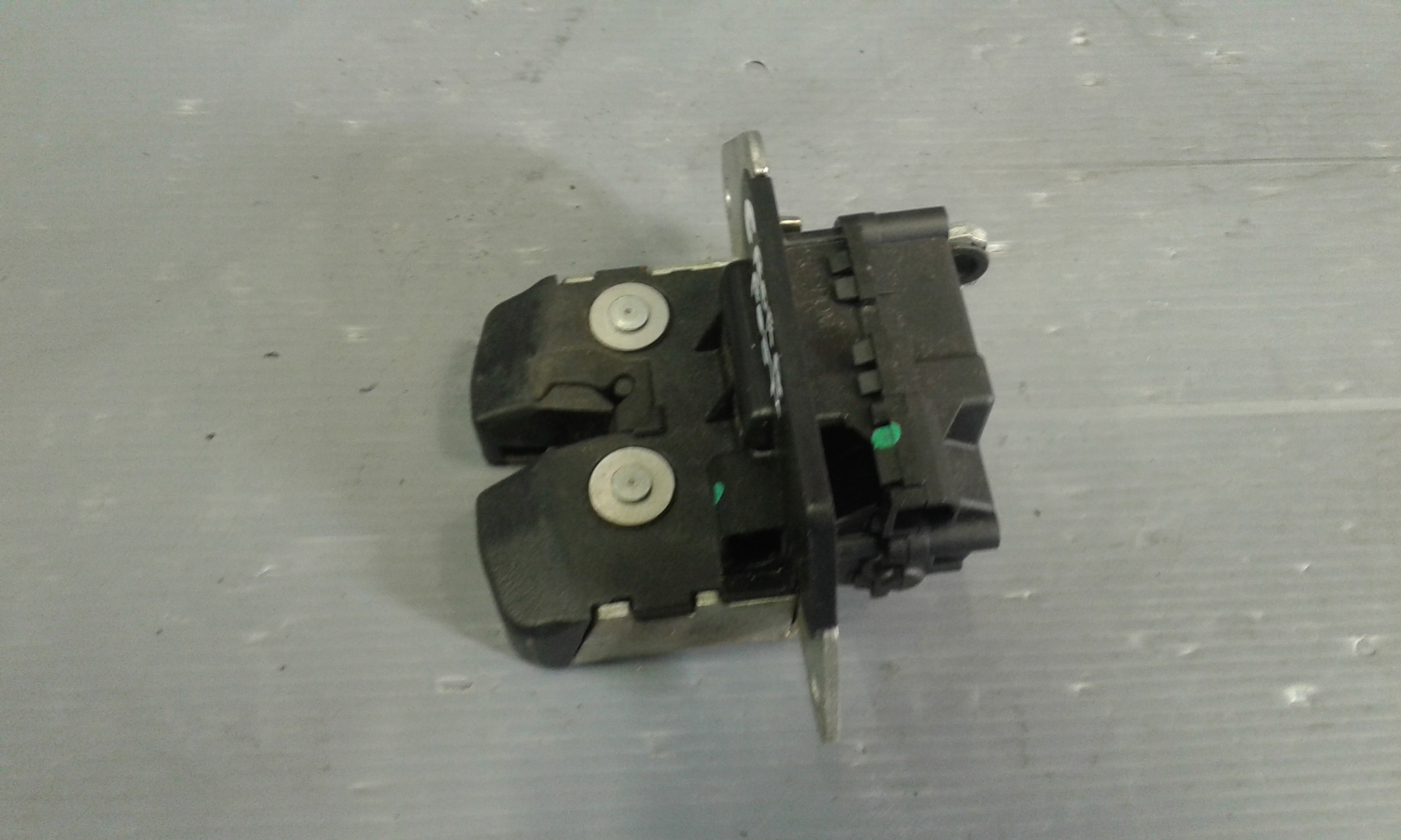 Serratura Cofano Post. Usato