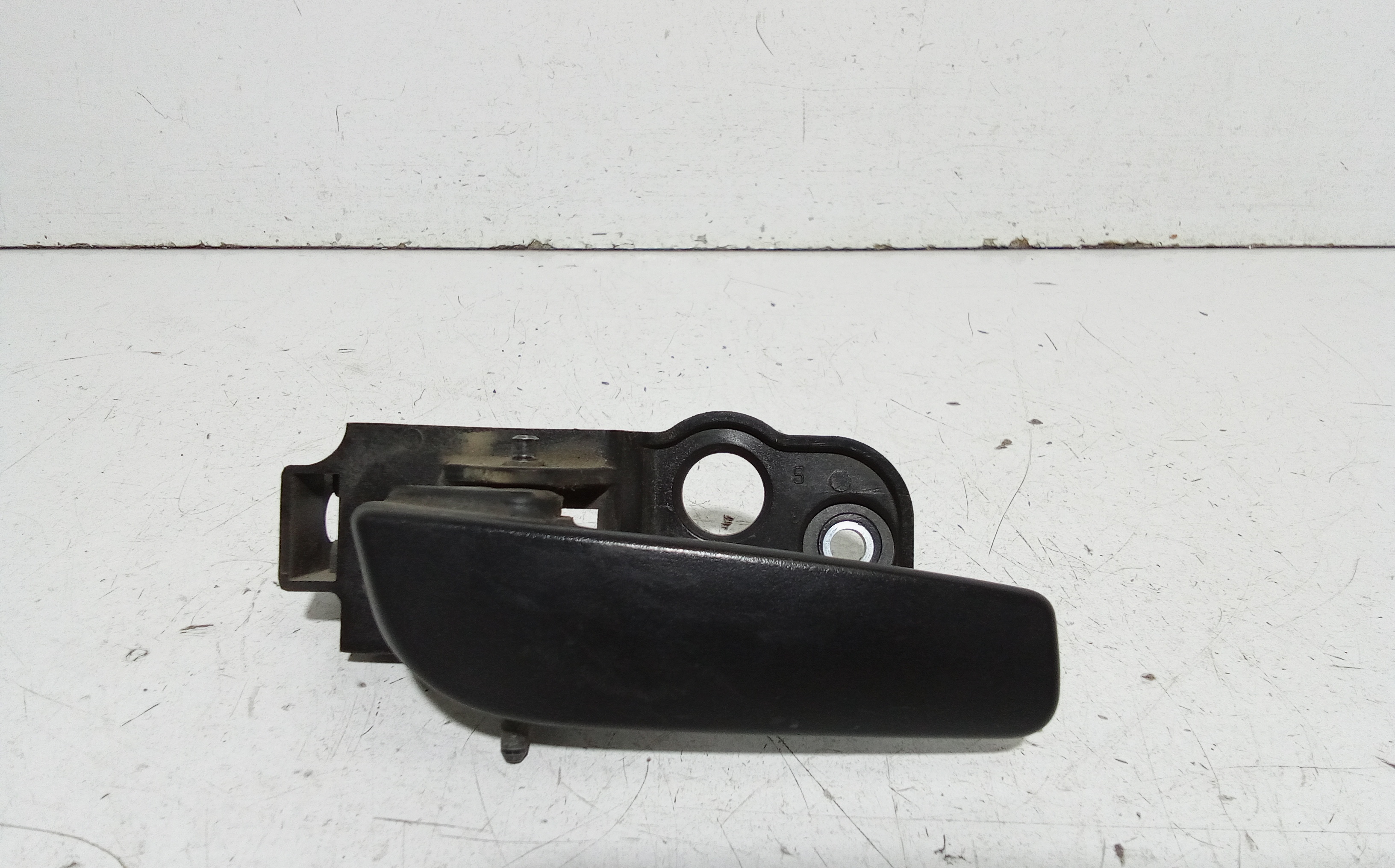 Maniglia Int. Apertura Porta Ant. Sinistro 1614195680 Usato