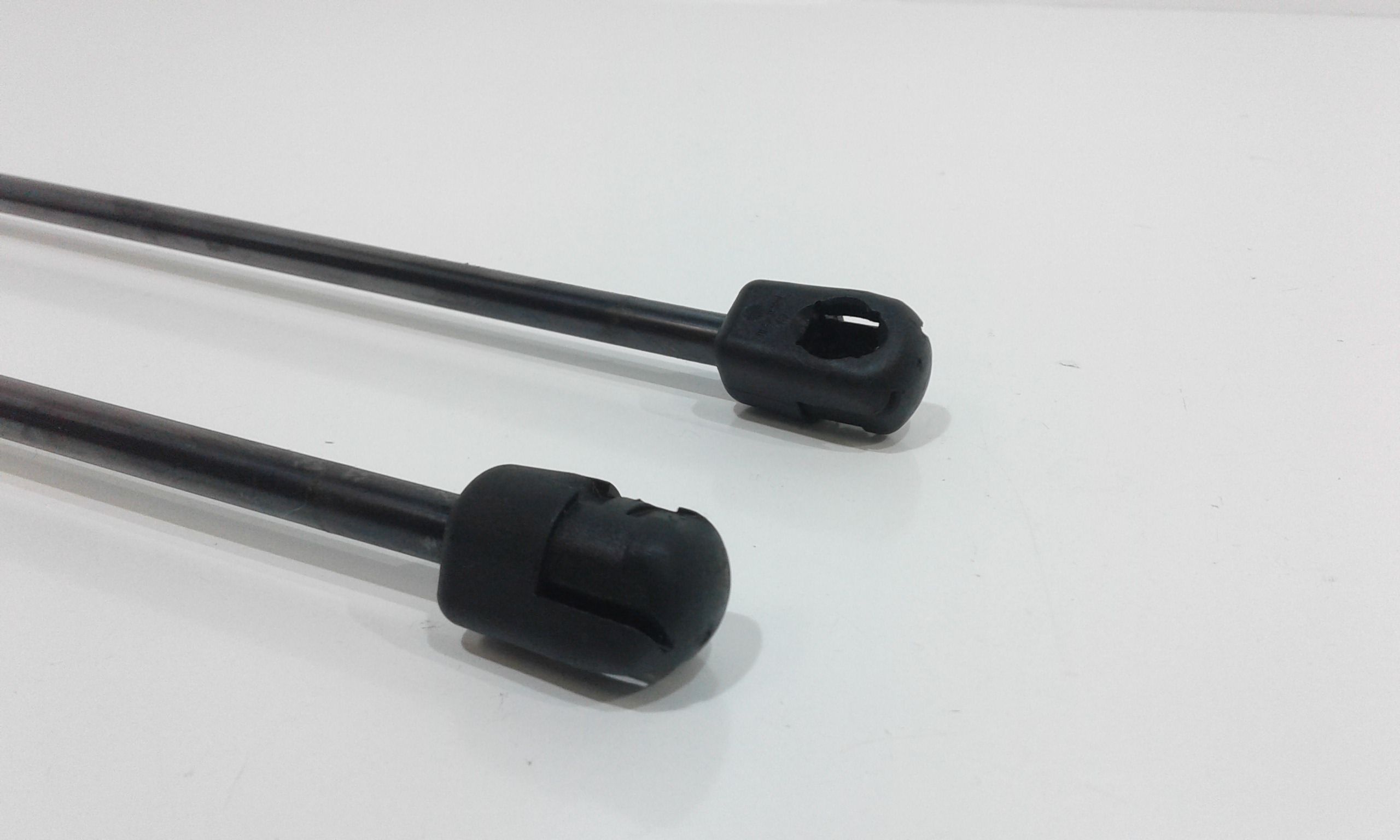 Cerniera Cofano Post. Destro Usato