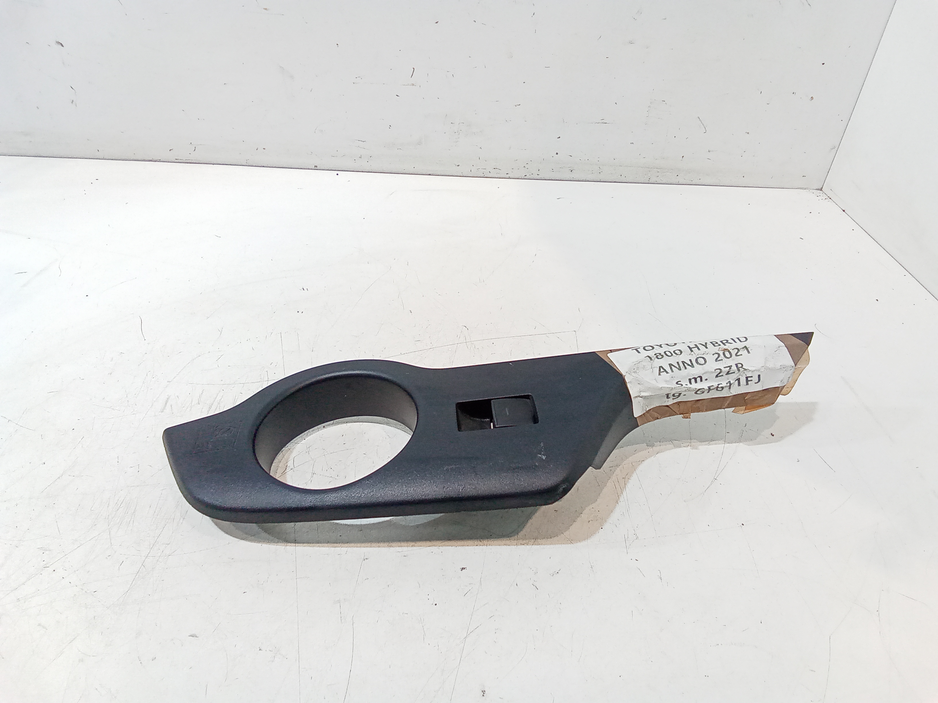 Interruttore Alzacristalli Porta Post. Destro 84810F4030 Usato